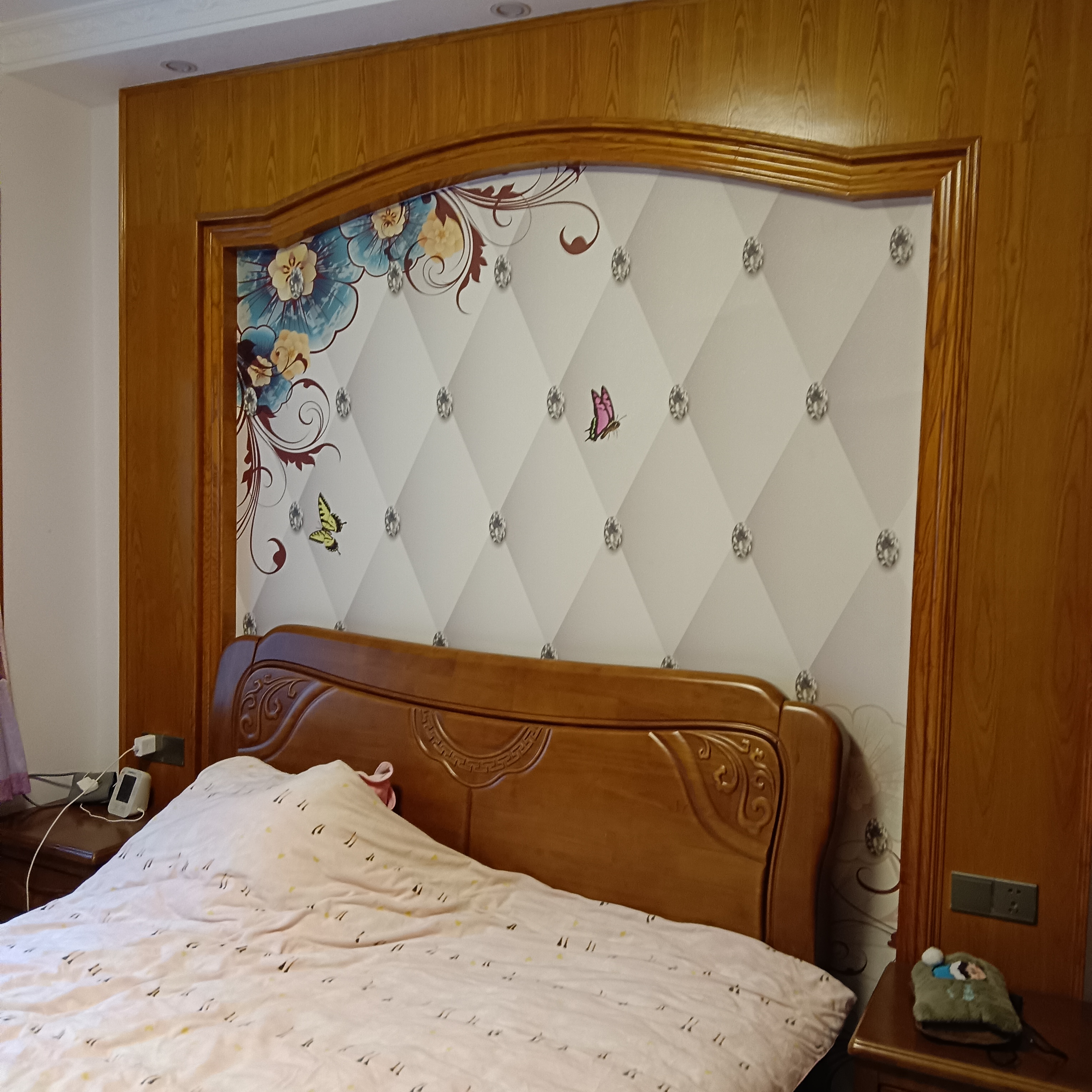 悦江山 4室2厅2卫 95.8万 悦江山 4室2厅2卫 95.8万客厅