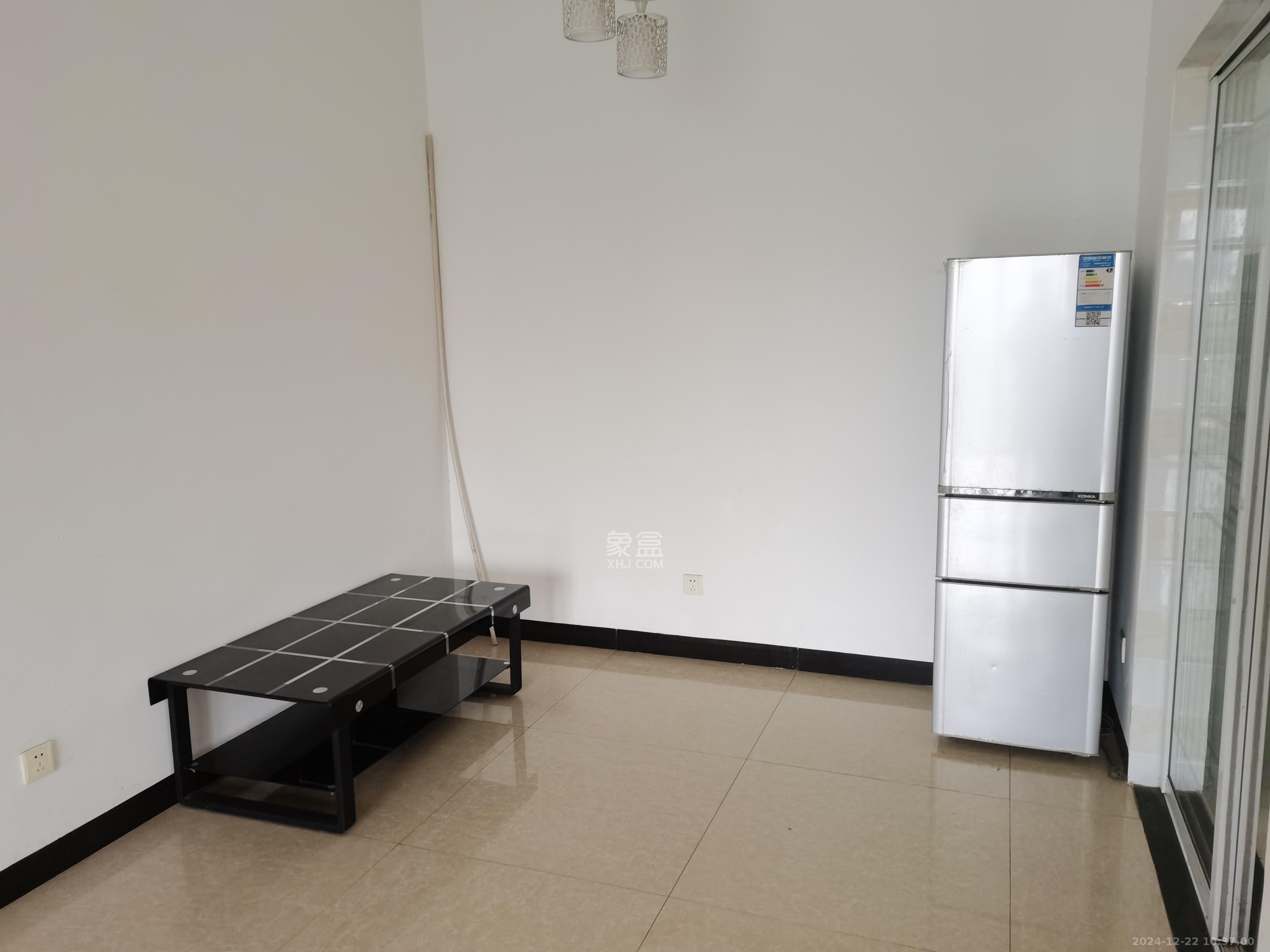 德润小区(丰升德润小区) 2室2厅1卫 2000.0元/月 德润小区(丰升德润小区) 2室2厅1卫 2000.0元/月室内图