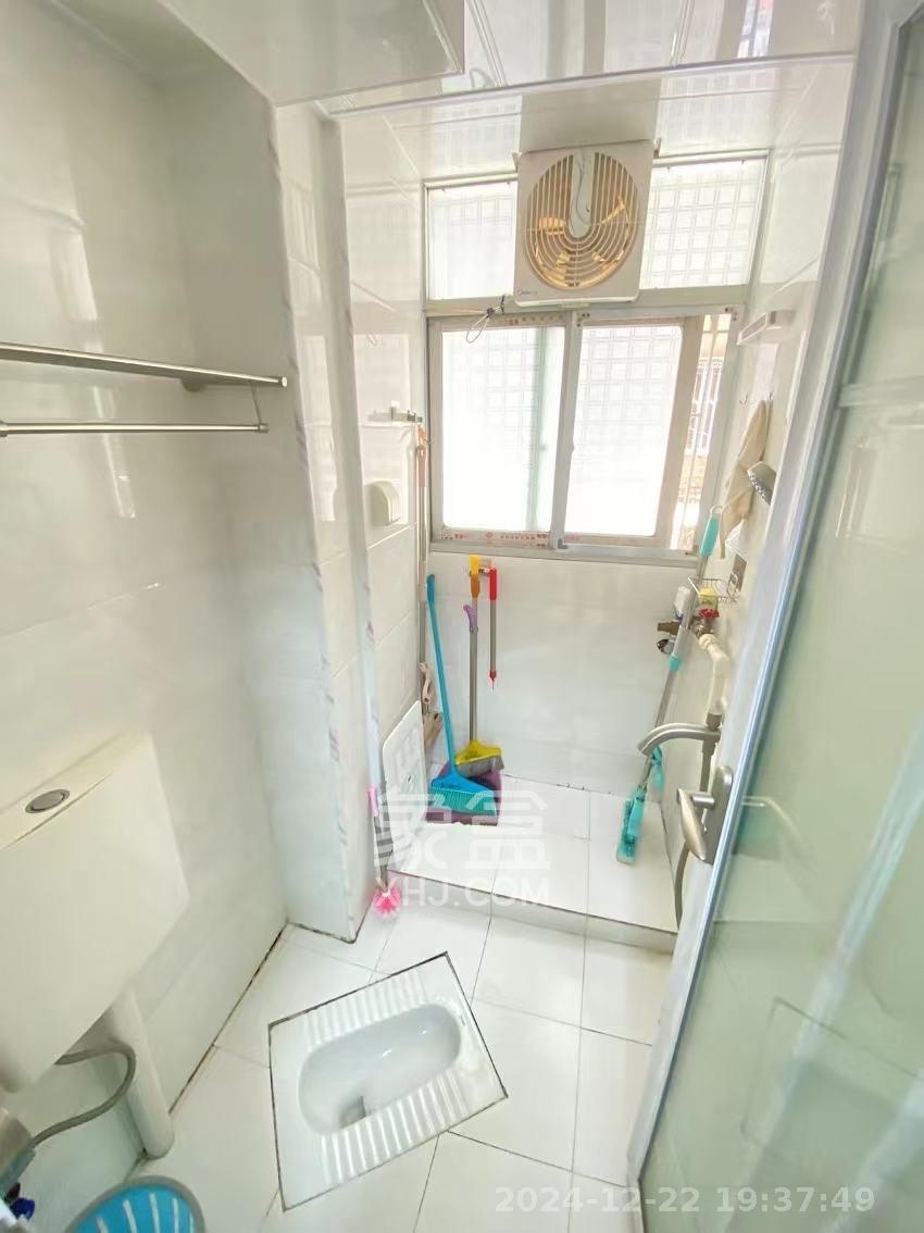 向韶村  2室1厅1卫    2400.0元/月室内图