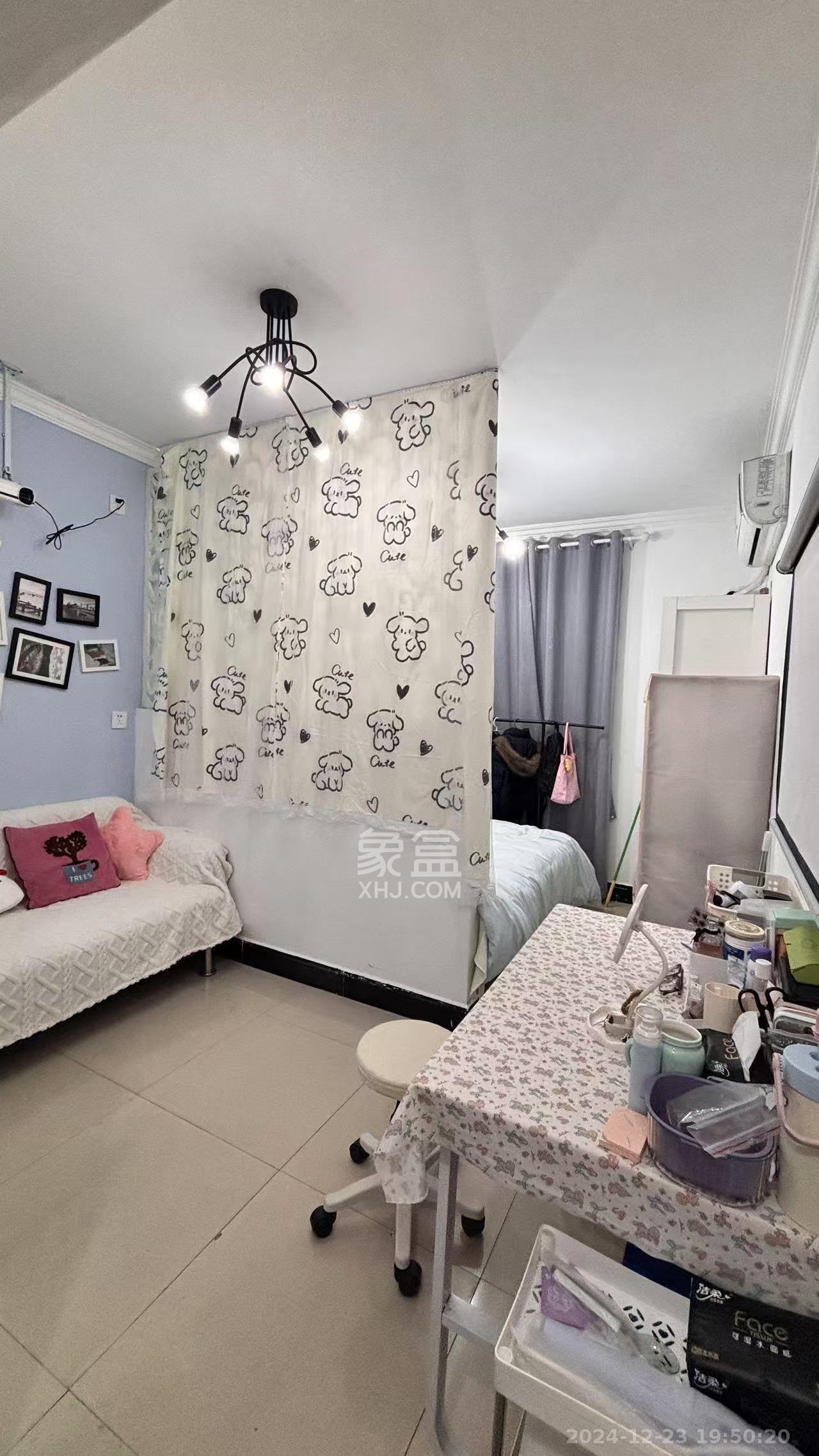 丝茅冲邮电二巷  1室0厅0卫    1229.0元/月 丝茅冲邮电二巷  1室0厅0卫    1229.0元/月