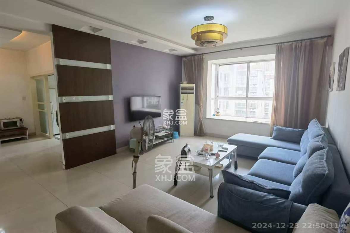 华银园 3室2厅2卫 2000.0元/月 华银园 3室2厅2卫 2000.0元/月室内图