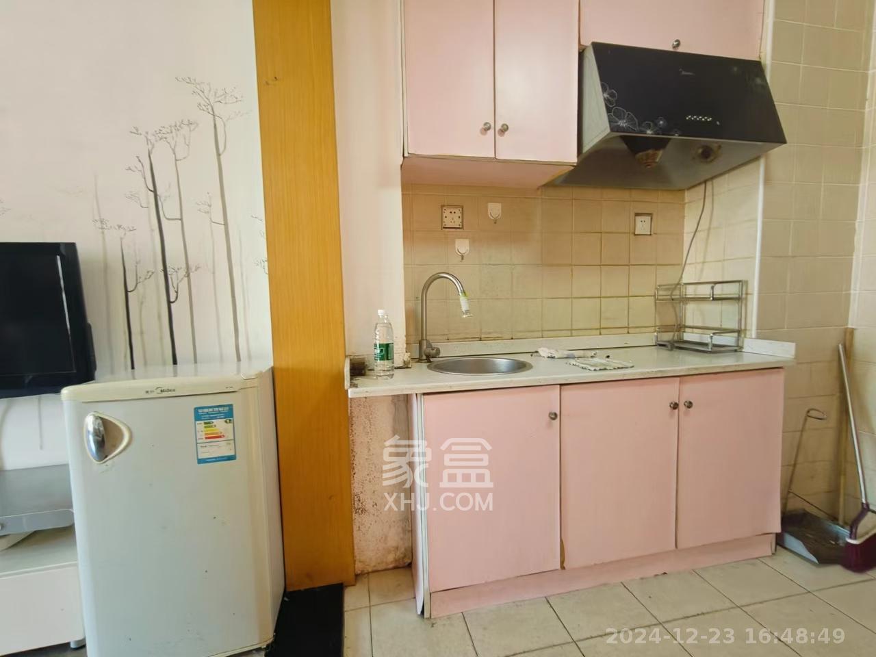 和庄 1室1厅1卫 1600.0元/月 和庄 1室1厅1卫 1600.0元/月室内图