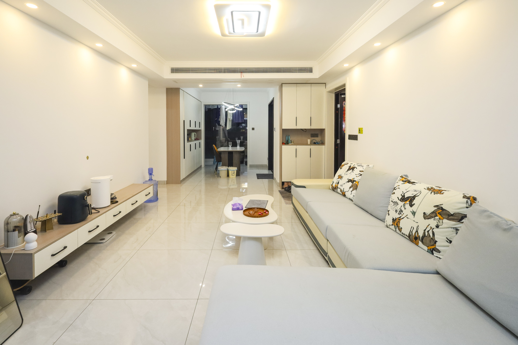 保利堂悦 4室2厅2卫 118.0万 保利堂悦 4室2厅2卫 118.0万客厅