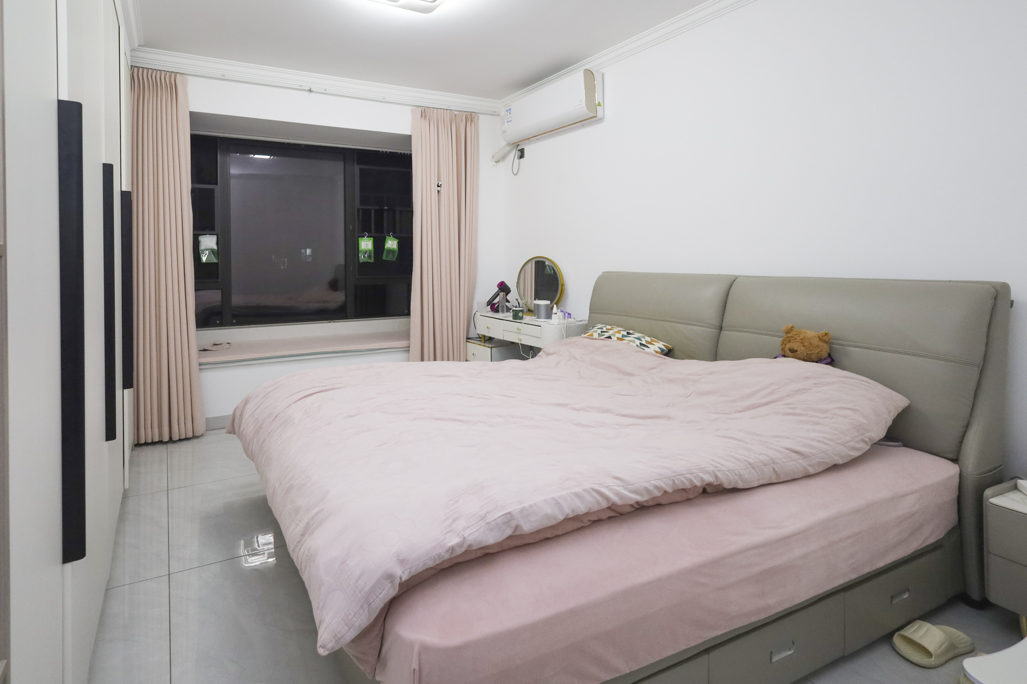 保利堂悦 4室2厅2卫 118.0万 保利堂悦 4室2厅2卫 118.0万卧室