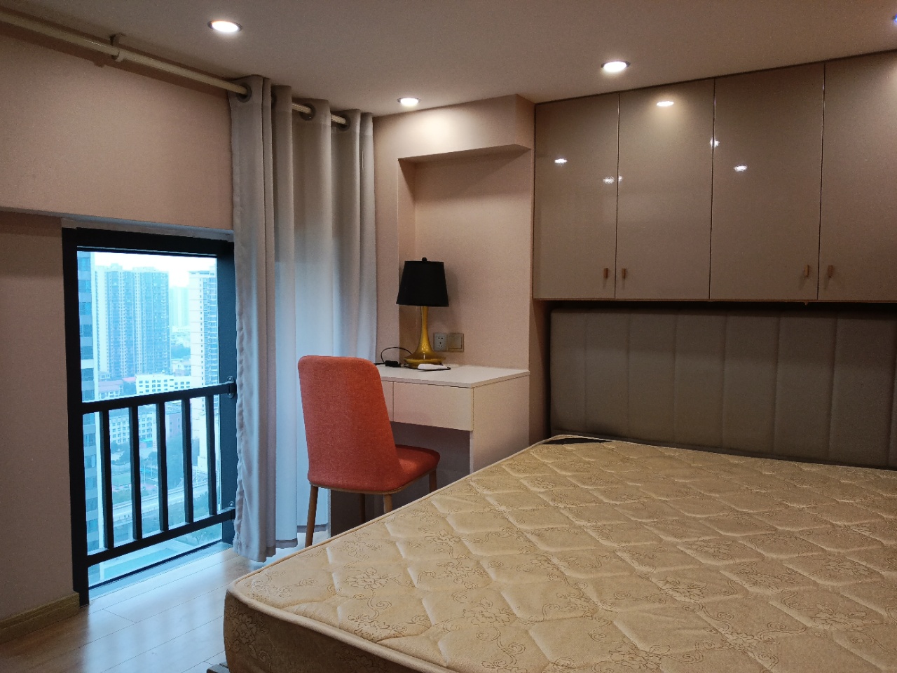 青春里 2室1厅1卫 1500.0元/月 青春里 2室1厅1卫 1500.0元/月室内图