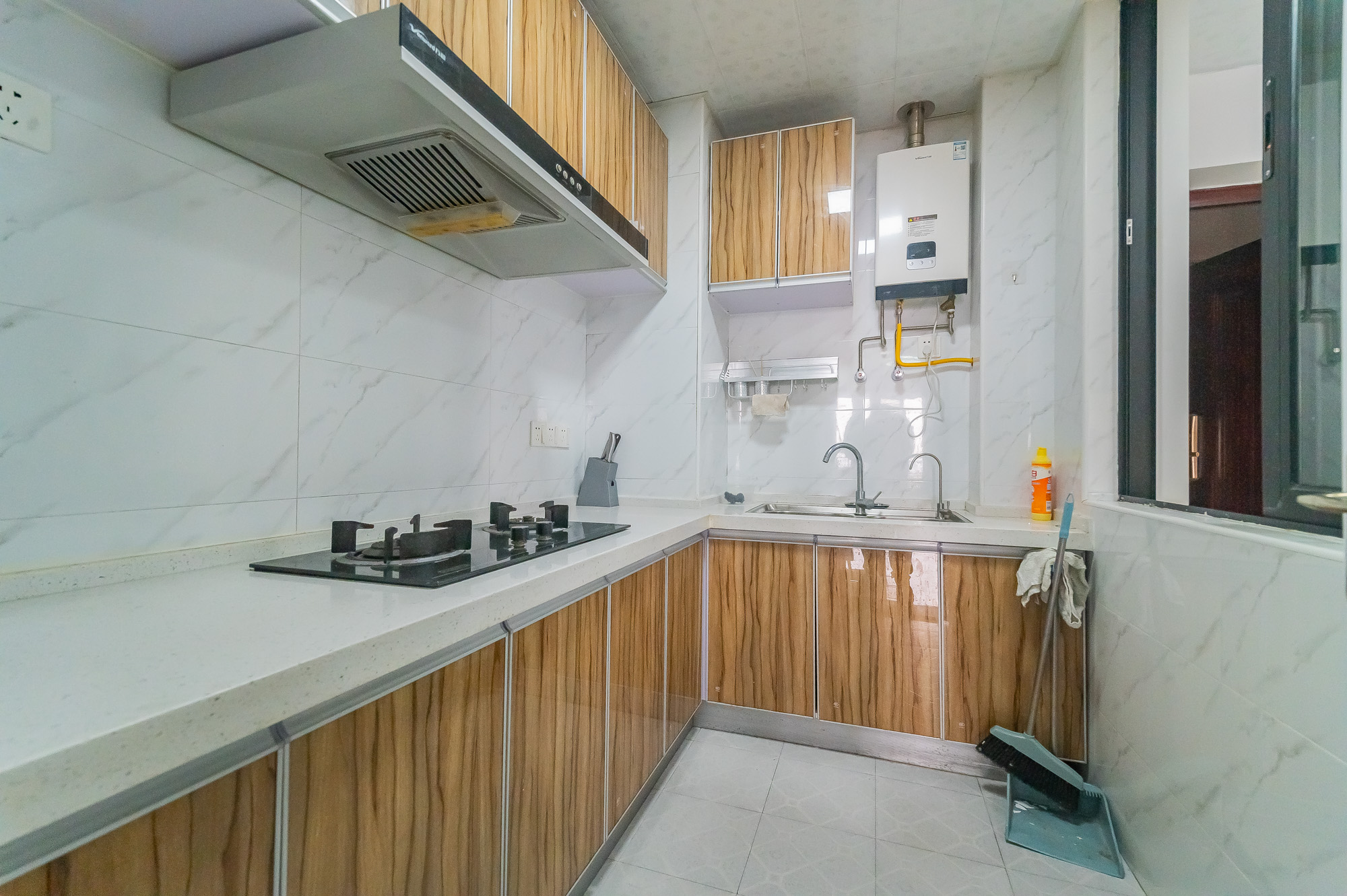 松雅湖金岸 2室2厅1卫 60.8万 松雅湖金岸 2室2厅1卫 60.8万厨房