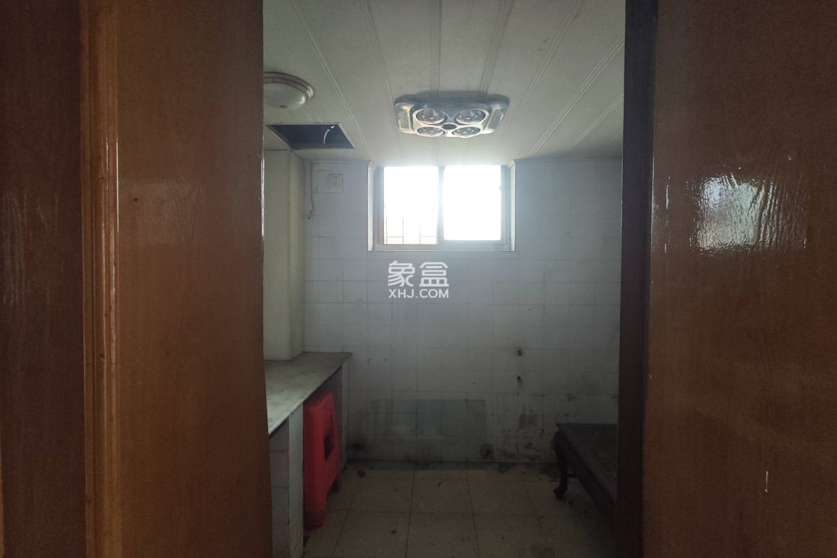 钻石花园 3室2厅2卫 38.8万 钻石花园 3室2厅2卫 38.8万室内图