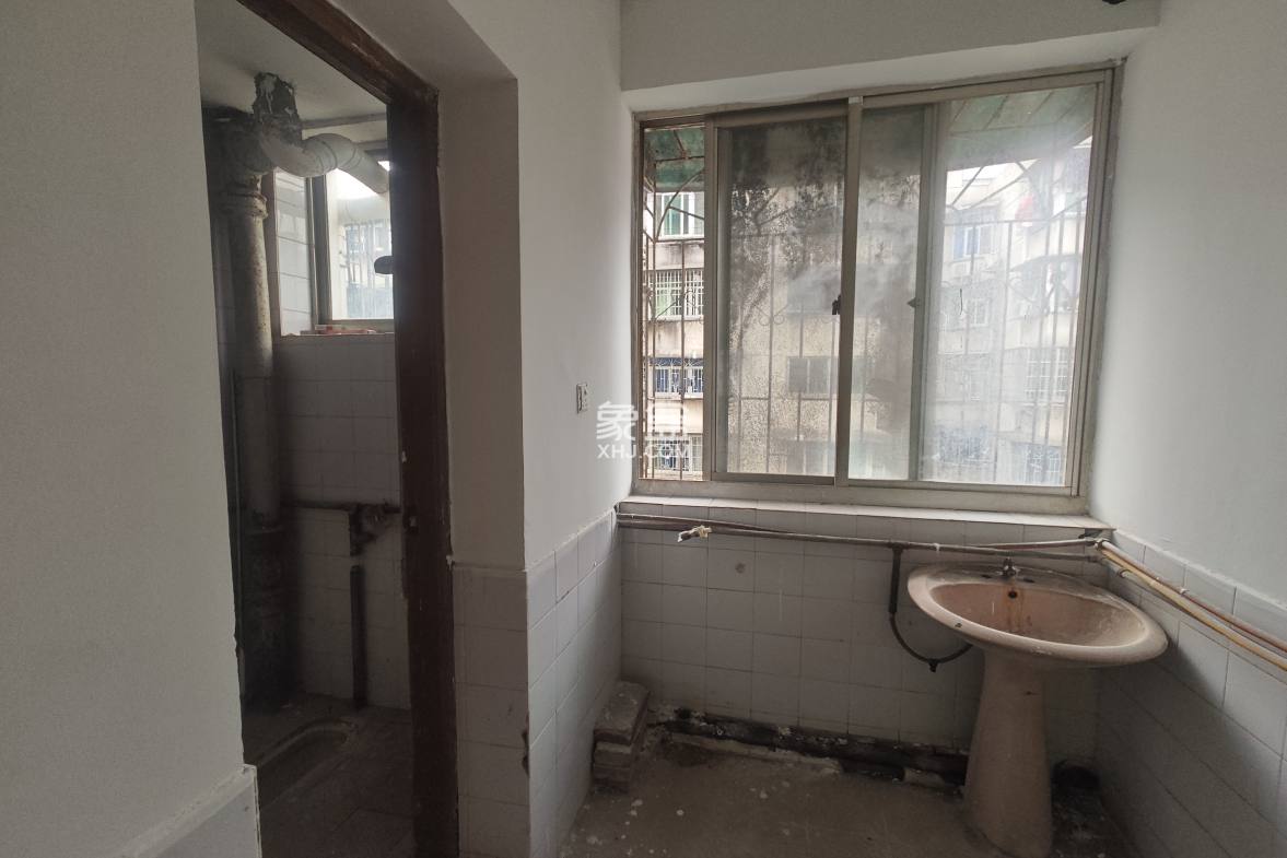 钻石花园 3室2厅2卫 38.8万 钻石花园 3室2厅2卫 38.8万室内图