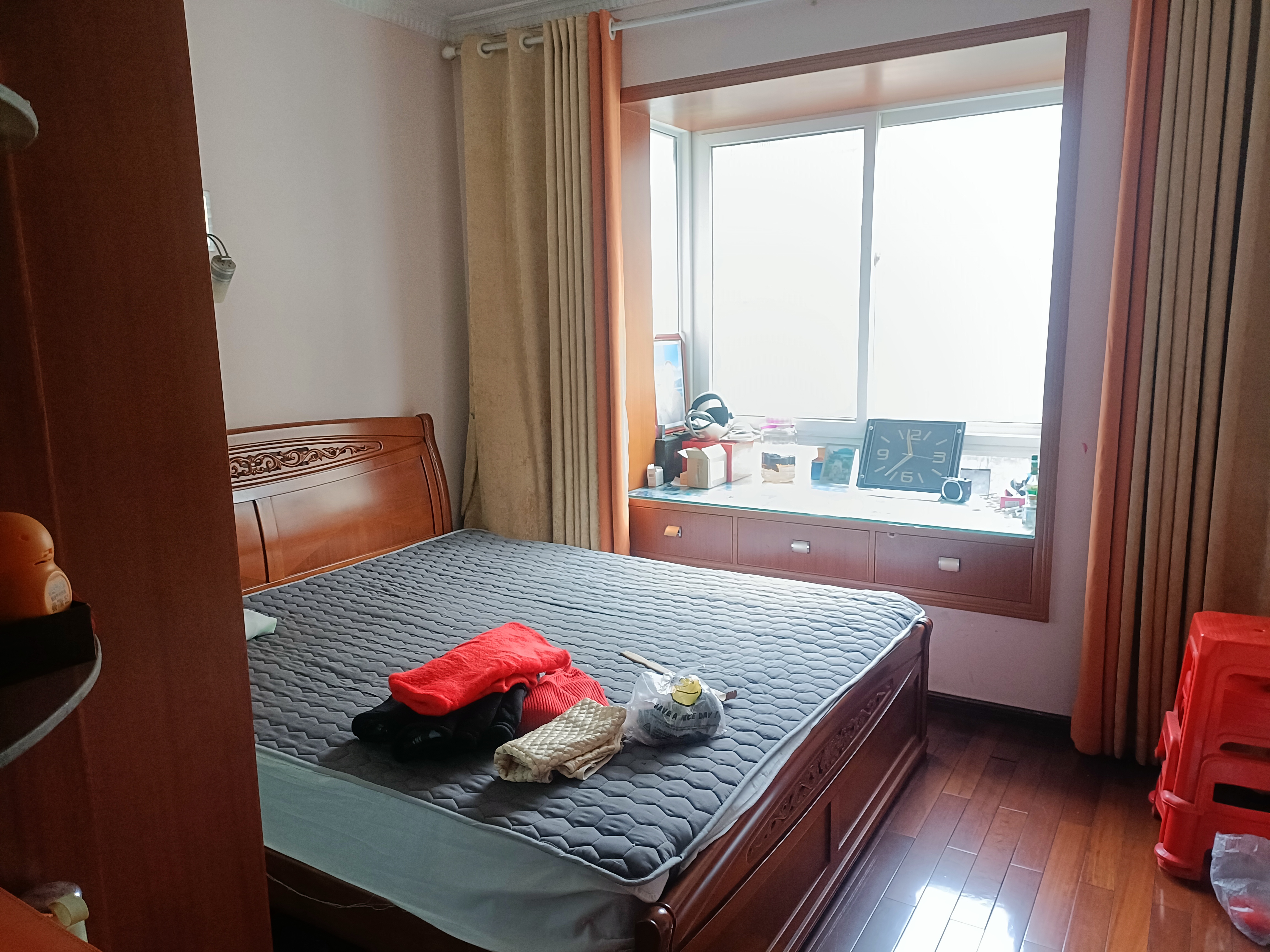 博雅湘水湾 5室2厅2卫 2500.0元/月 博雅湘水湾 5室2厅2卫 2500.0元/月室内图