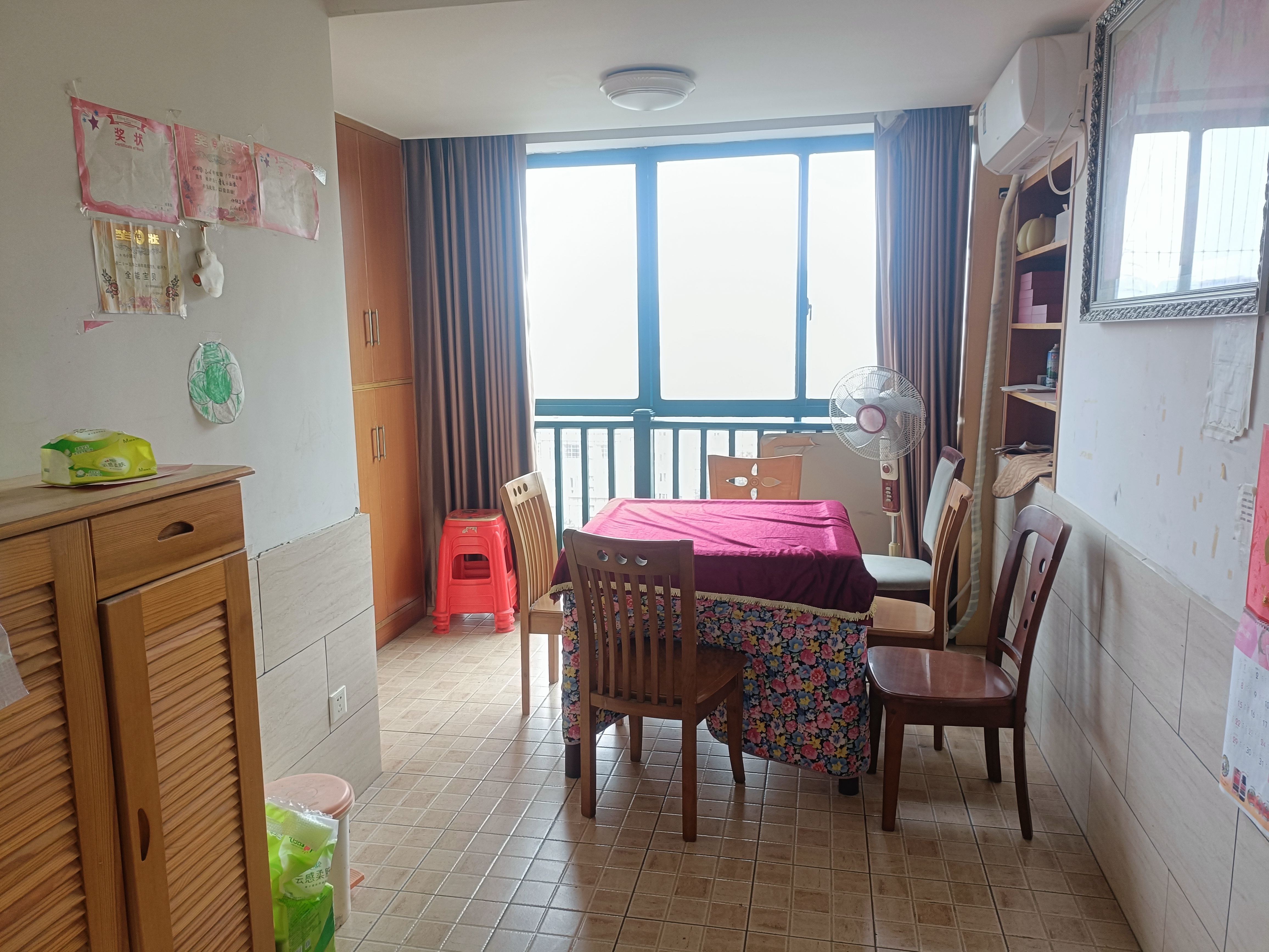 博雅湘水湾 5室2厅2卫 2500.0元/月 博雅湘水湾 5室2厅2卫 2500.0元/月室内图