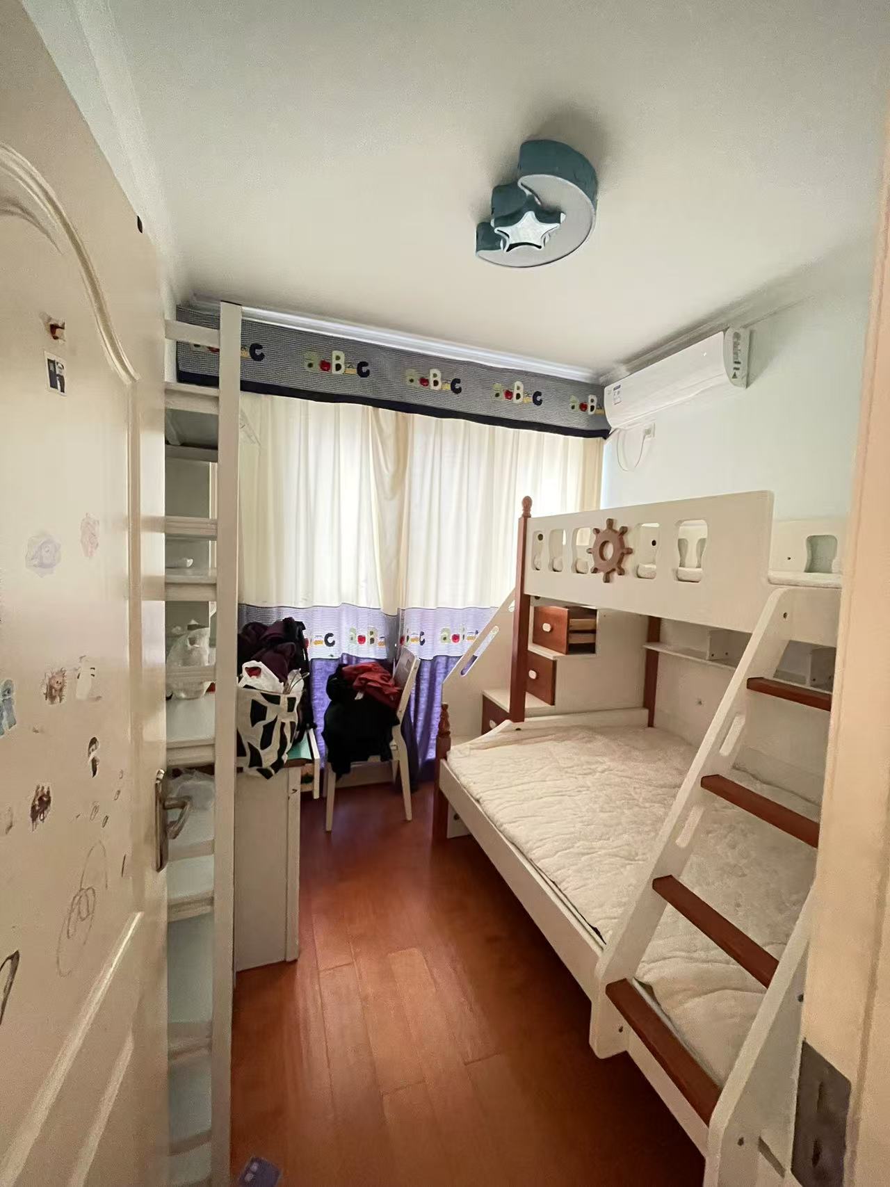 中建信和城  3室2厅2卫   3500.00元/月室内图