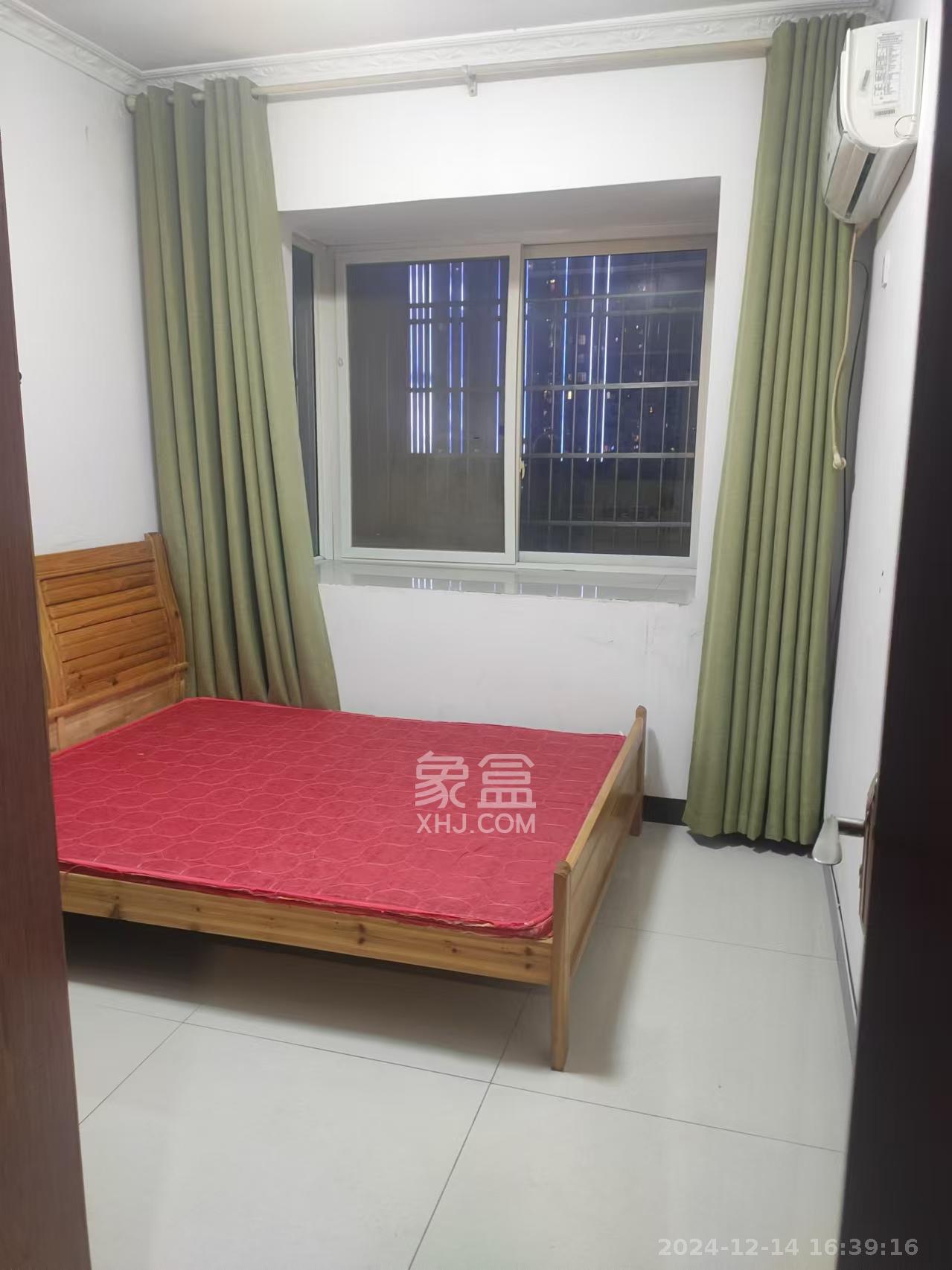 靳江小区 2室2厅1卫 1600.0元/月 靳江小区 2室2厅1卫 1600.0元/月室内图