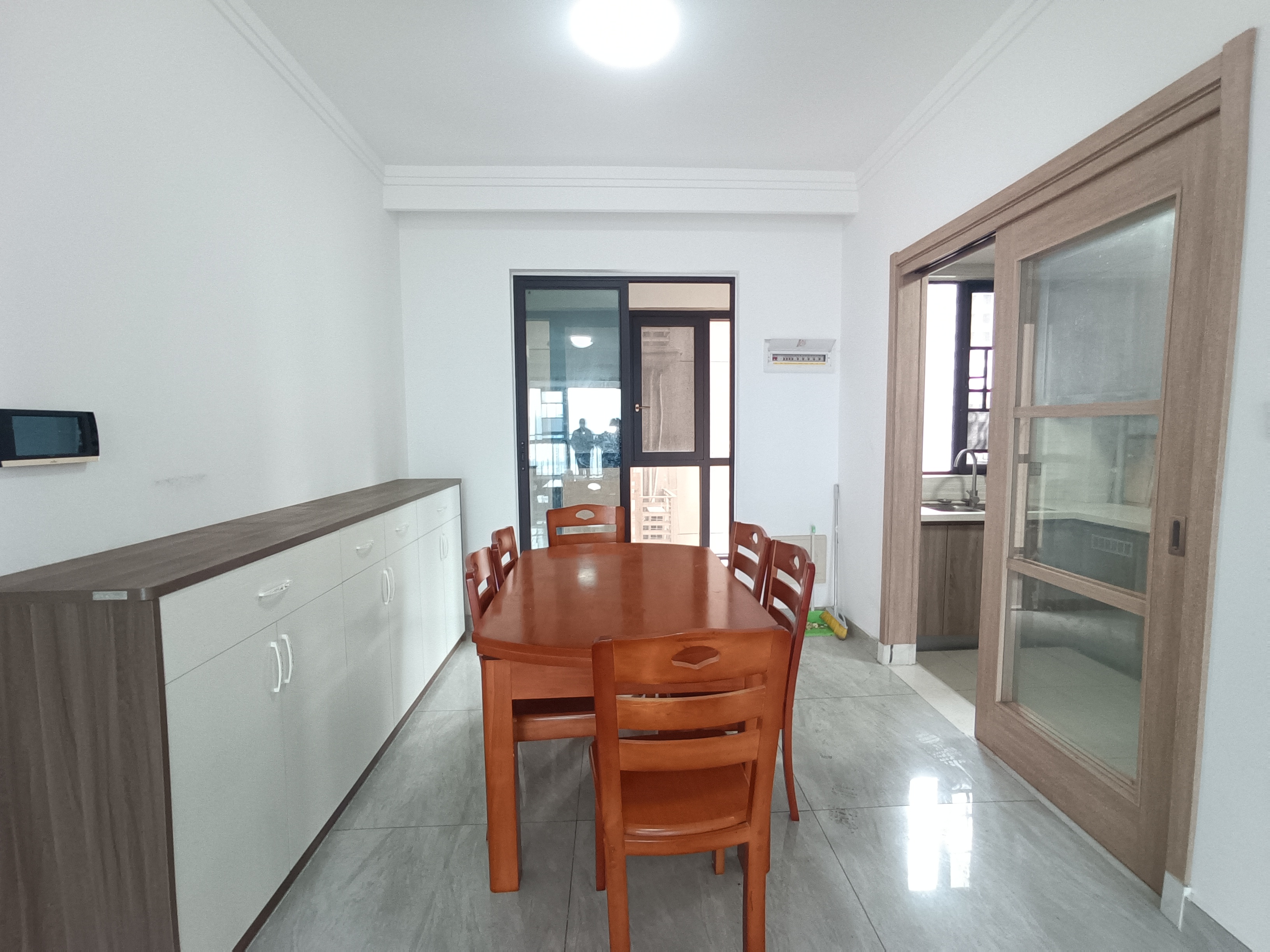 美的翰城  3室2厅2卫    112.0万 美的翰城  3室2厅2卫    112.0万室内图