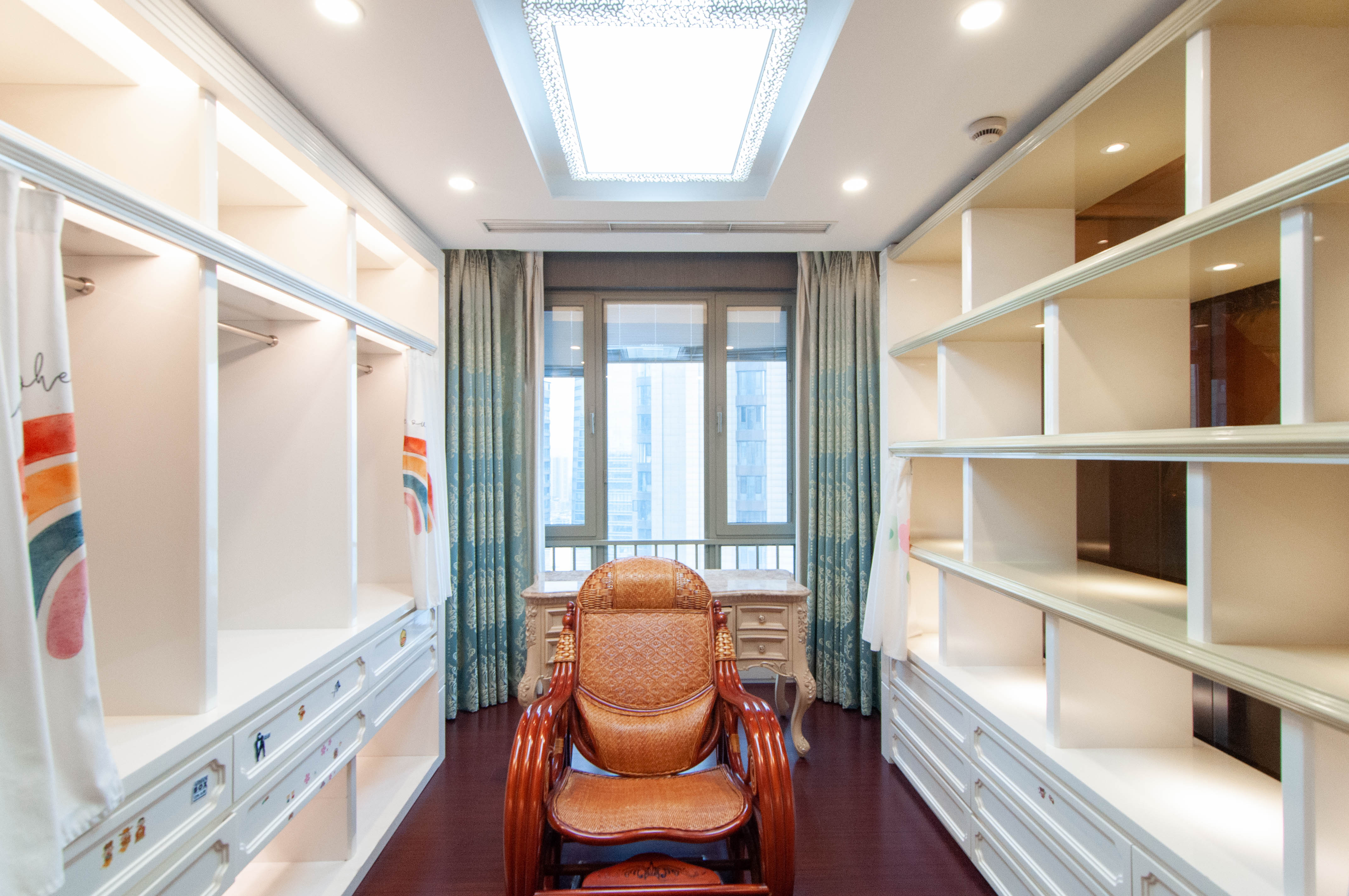 梅溪湖金茂府(金茂广场)(金茂览秀城) 4室2厅4卫 980.0万 梅溪湖金茂府(金茂广场)(金茂览秀城) 4室2厅4卫 980.0万其他