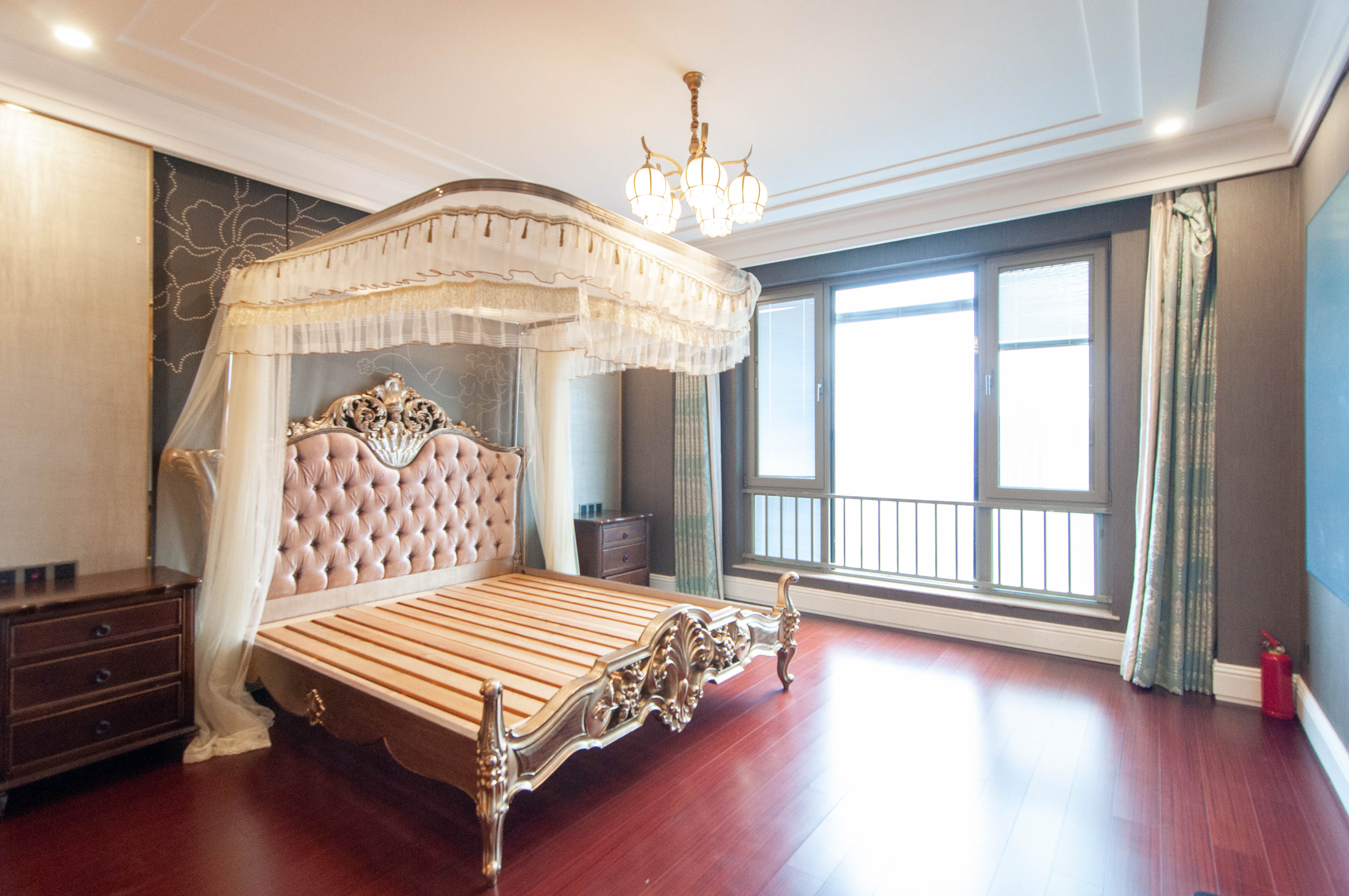 梅溪湖金茂府(金茂广场)(金茂览秀城) 4室2厅4卫 980.0万 梅溪湖金茂府(金茂广场)(金茂览秀城) 4室2厅4卫 980.0万其他