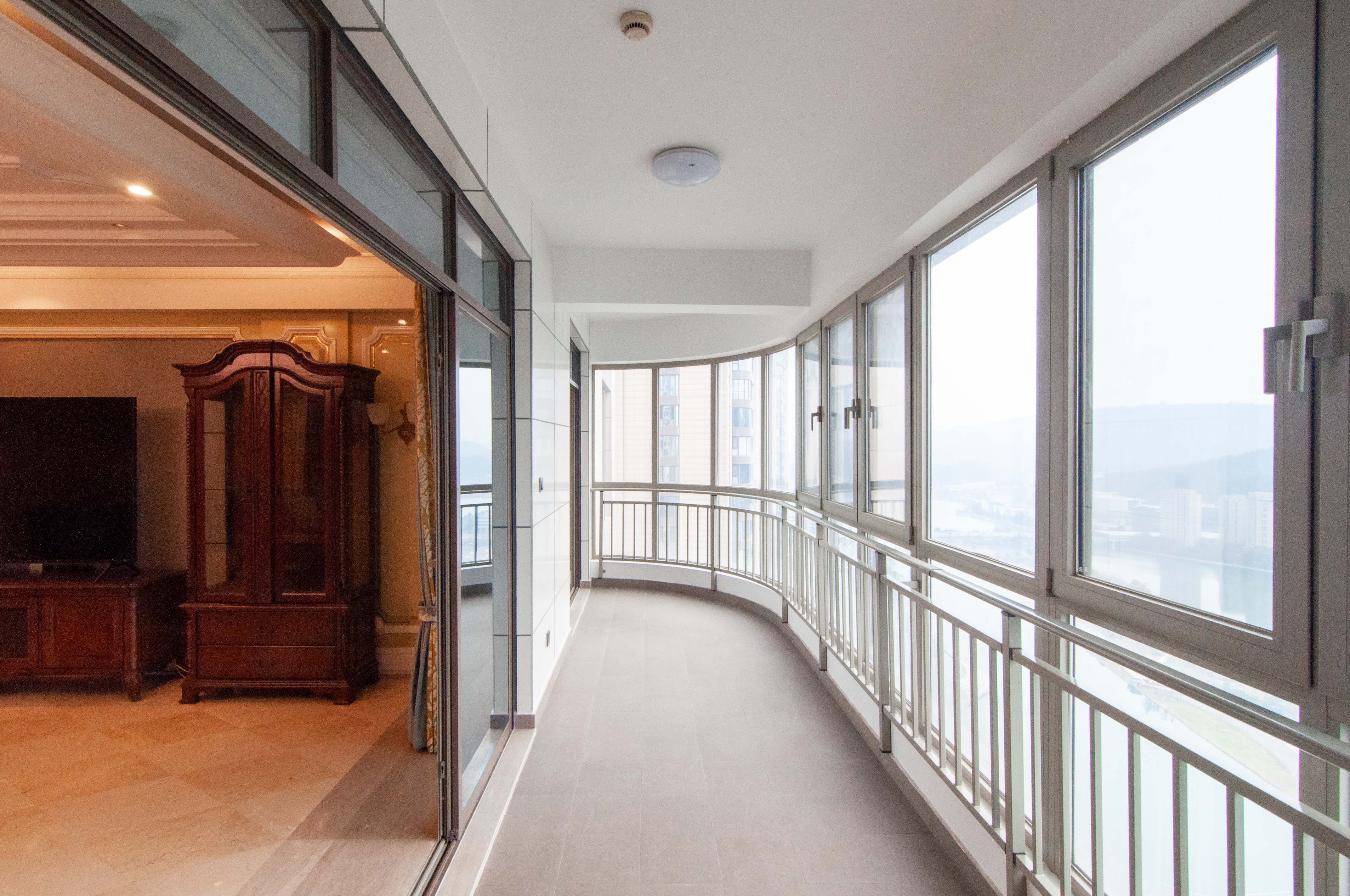 梅溪湖金茂府(金茂广场)(金茂览秀城) 4室2厅4卫 980.0万 梅溪湖金茂府(金茂广场)(金茂览秀城) 4室2厅4卫 980.0万其他