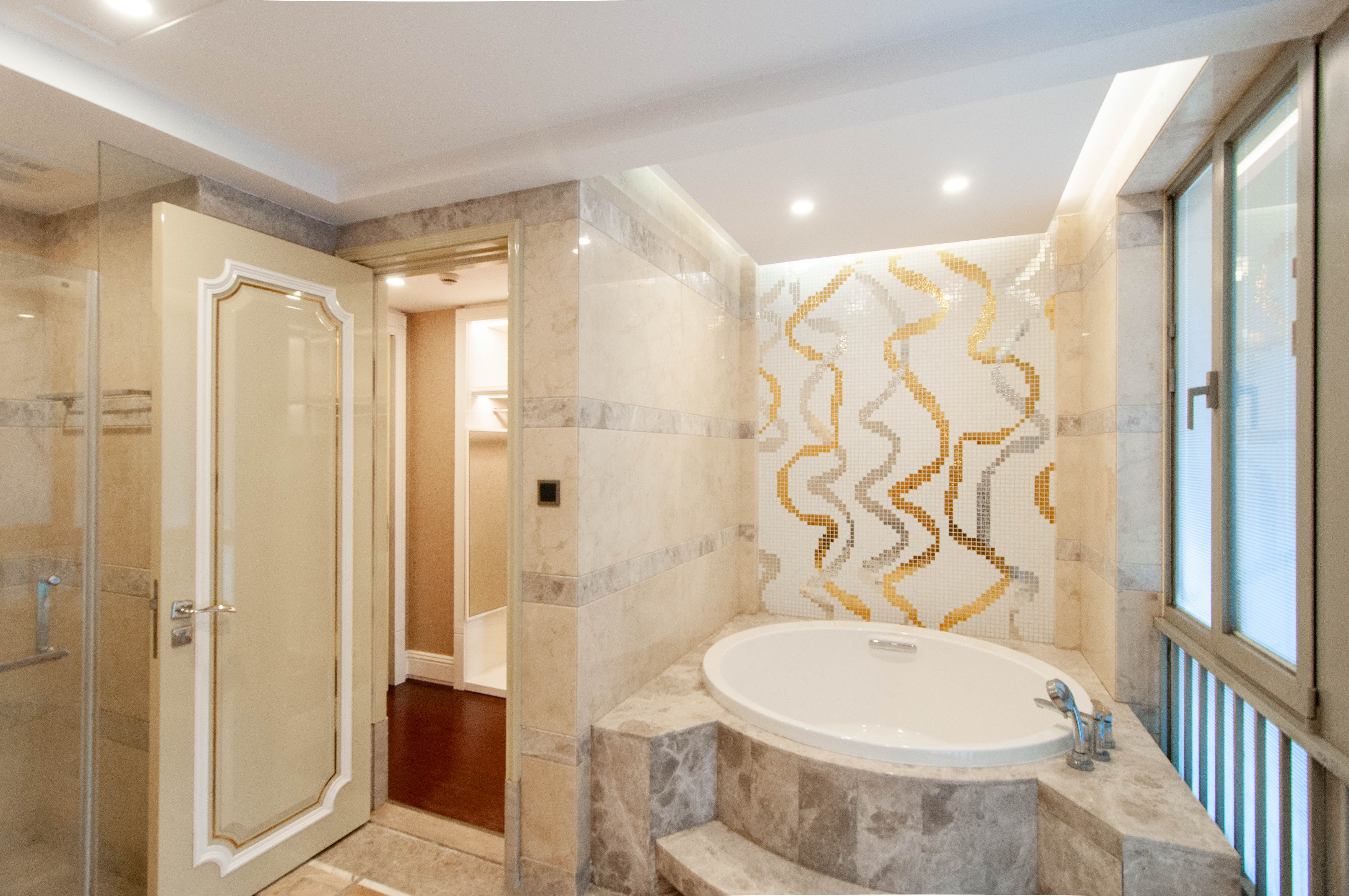 梅溪湖金茂府(金茂广场)(金茂览秀城) 4室2厅4卫 980.0万 梅溪湖金茂府(金茂广场)(金茂览秀城) 4室2厅4卫 980.0万卫生间