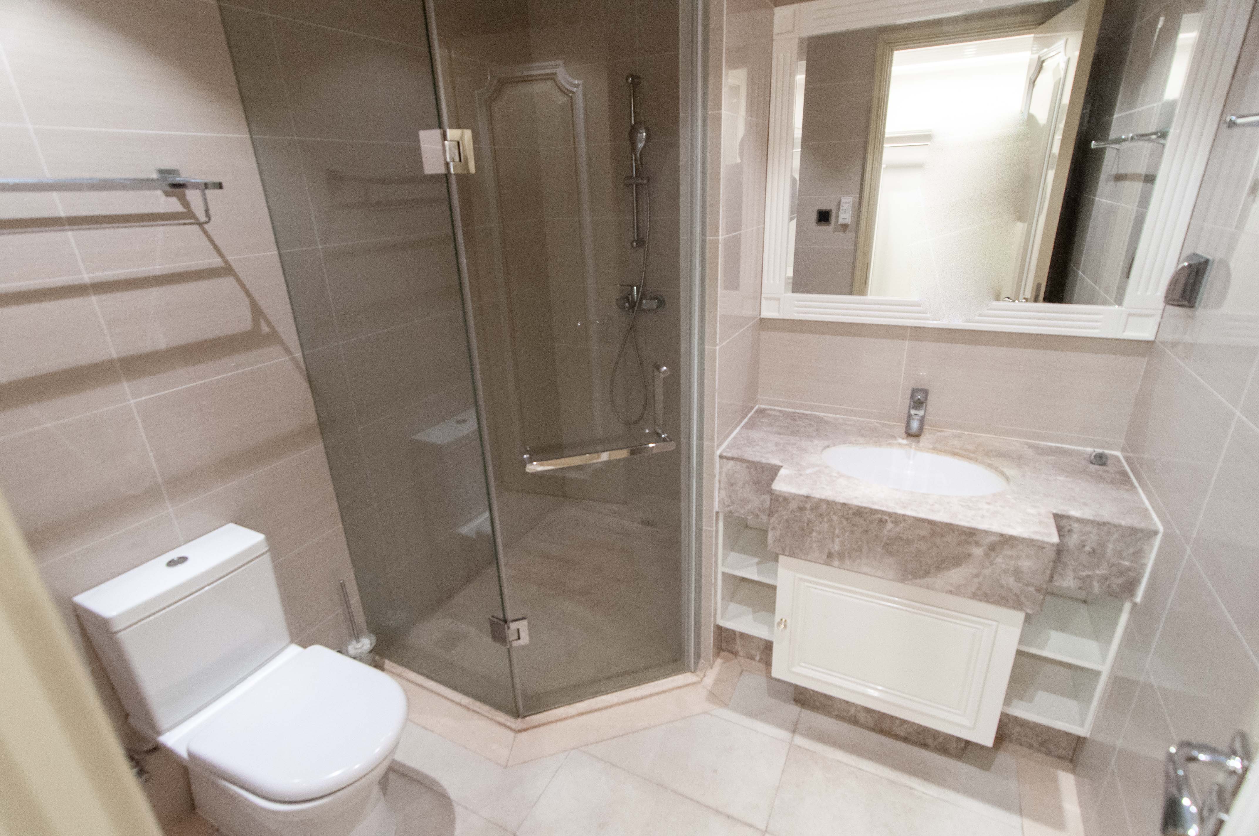 梅溪湖金茂府(金茂广场)(金茂览秀城) 4室2厅4卫 980.0万 梅溪湖金茂府(金茂广场)(金茂览秀城) 4室2厅4卫 980.0万卫生间