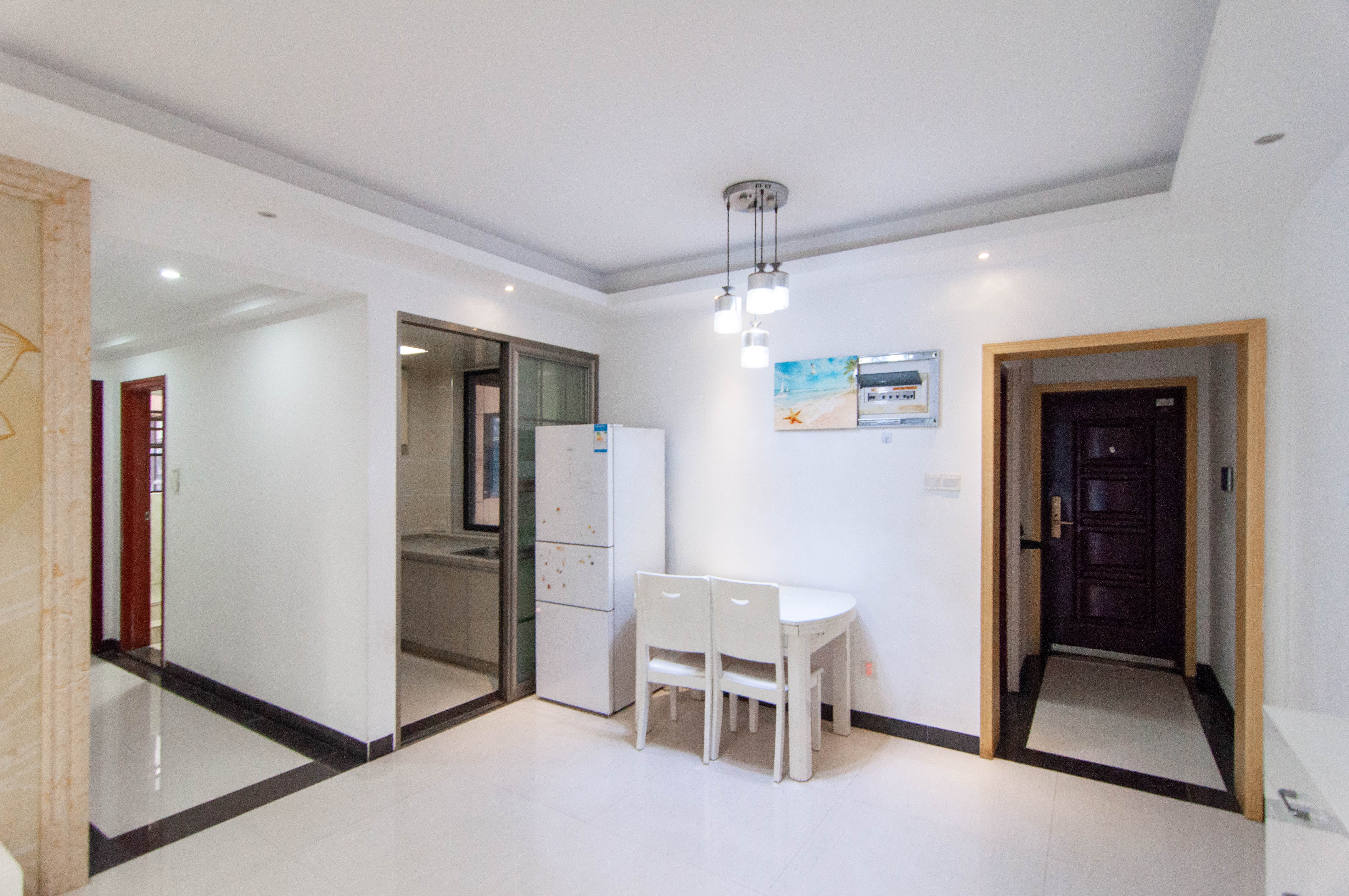 湘腾琴岛 3室2厅1卫 118.0万 湘腾琴岛 3室2厅1卫 118.0万客厅