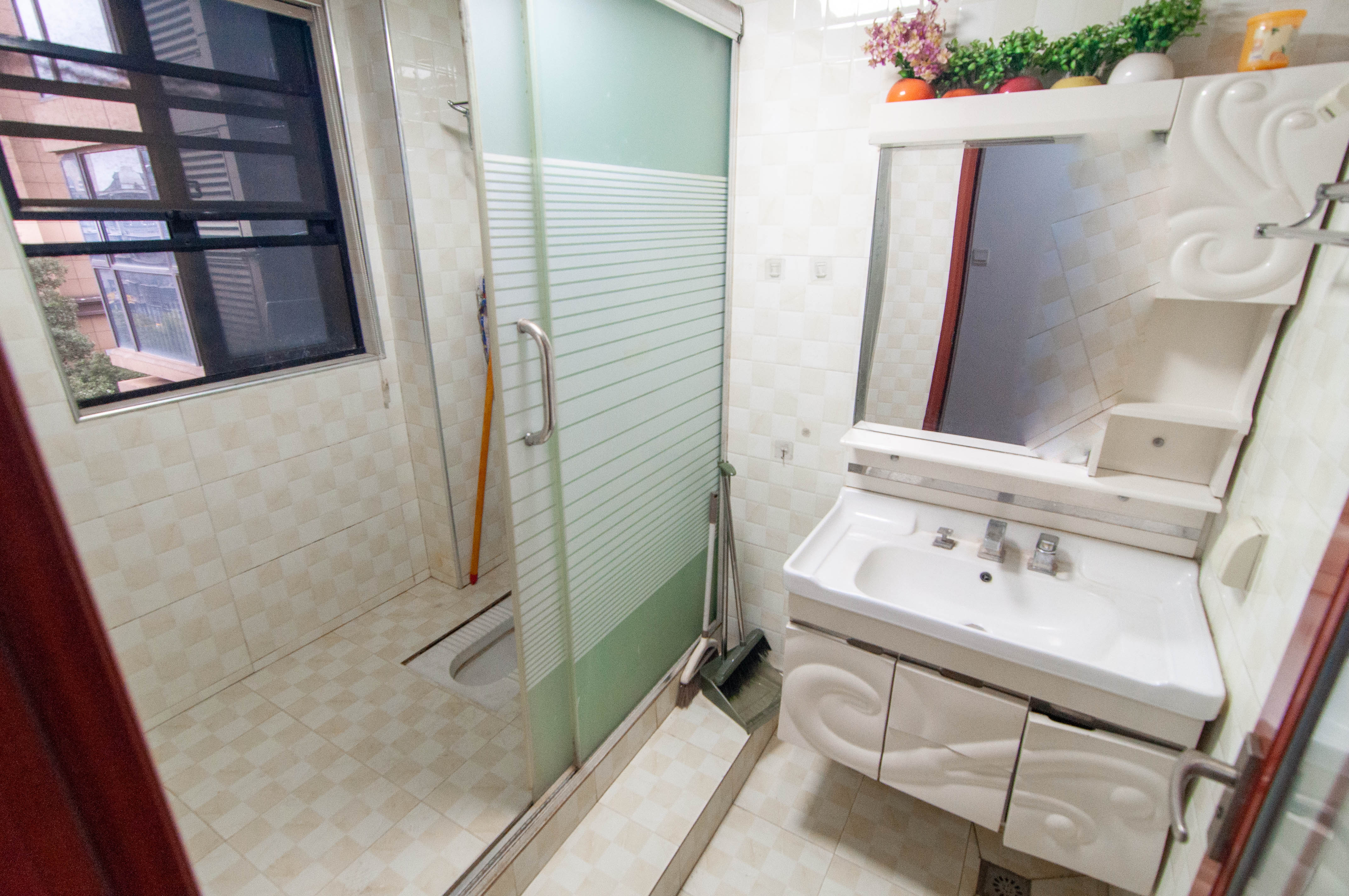 湘腾琴岛 3室2厅1卫 118.0万 湘腾琴岛 3室2厅1卫 118.0万卫生间