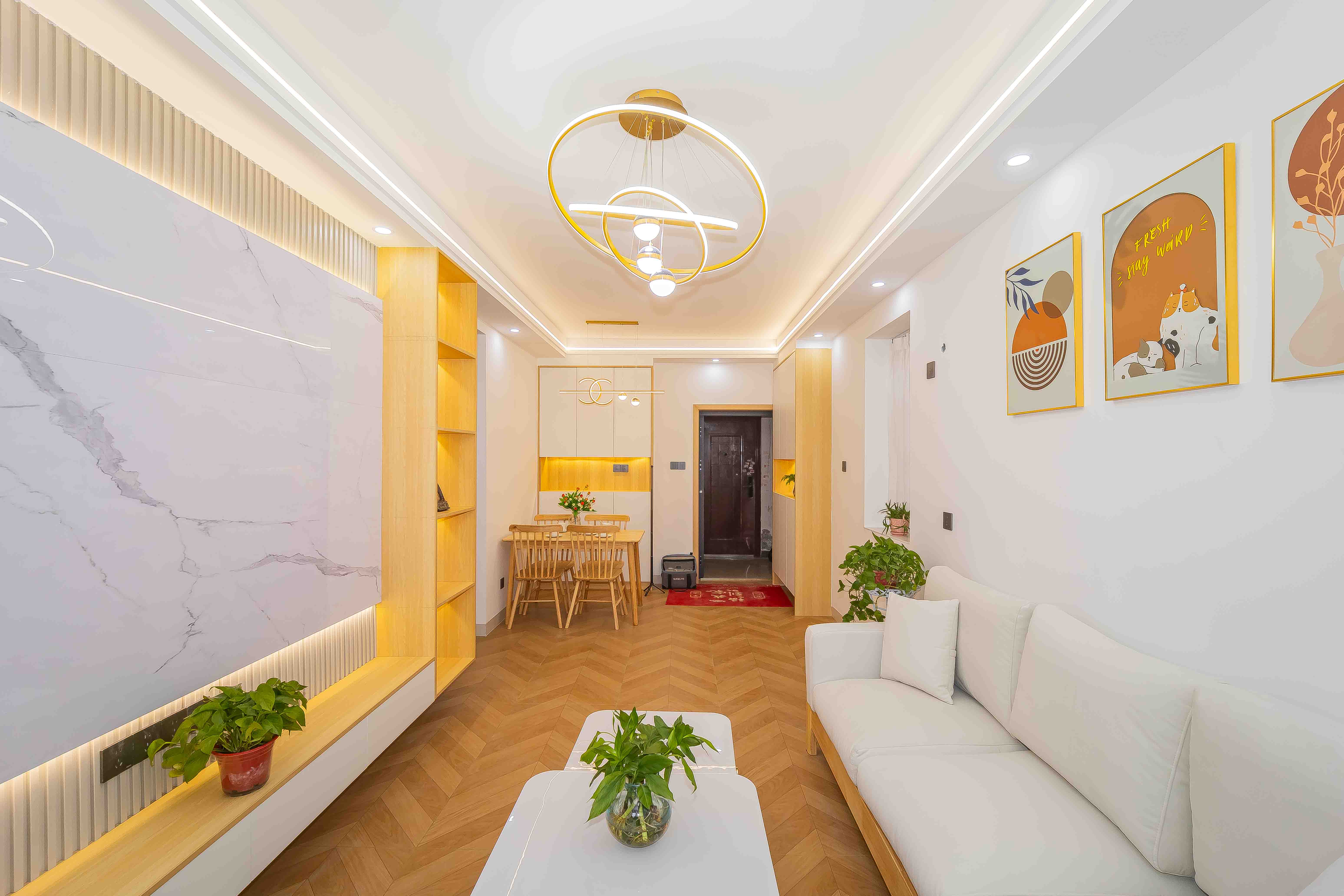 凯通国际城(凯通朝庭) 2室2厅1卫 74.8万 凯通国际城(凯通朝庭) 2室2厅1卫 74.8万客厅