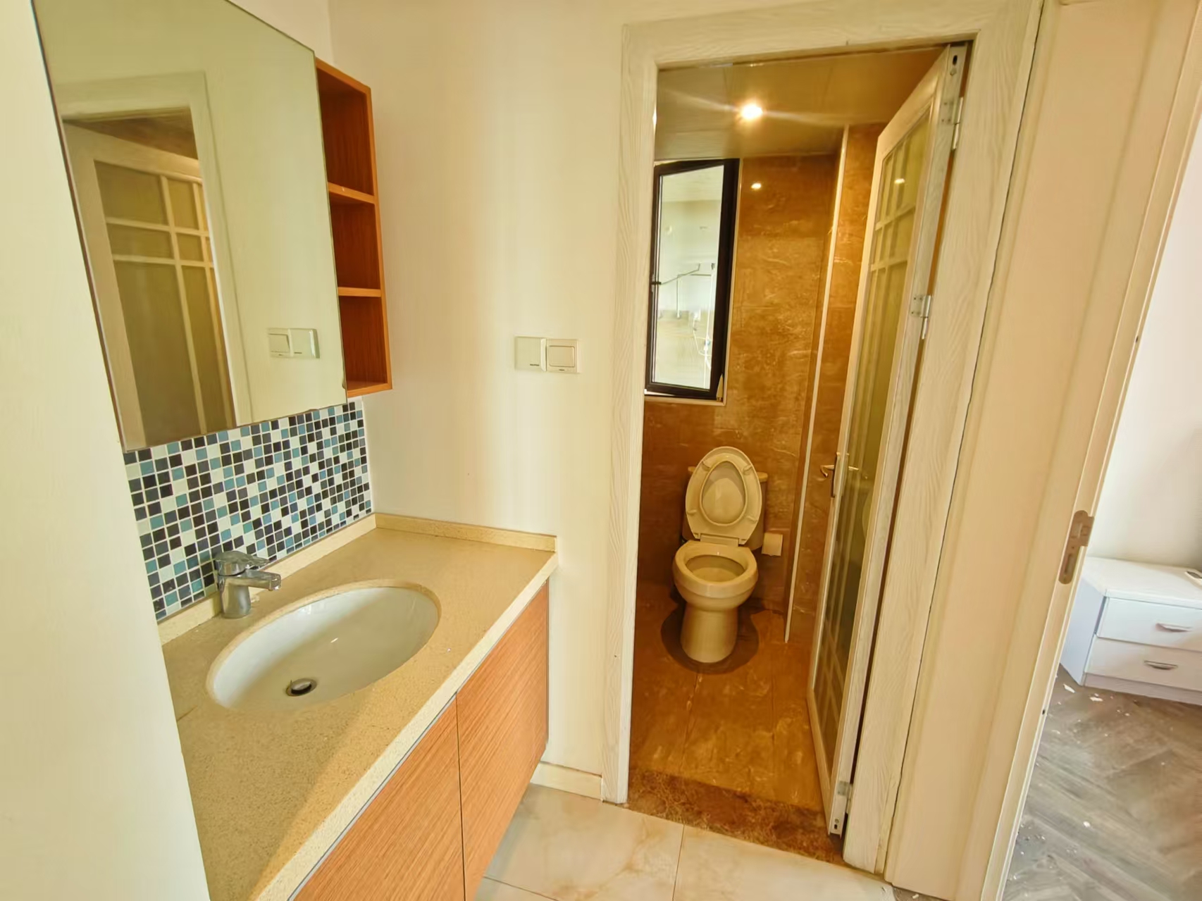 华润橡树湾 3室2厅1卫 2200.0元/月 华润橡树湾 3室2厅1卫 2200.0元/月室内图