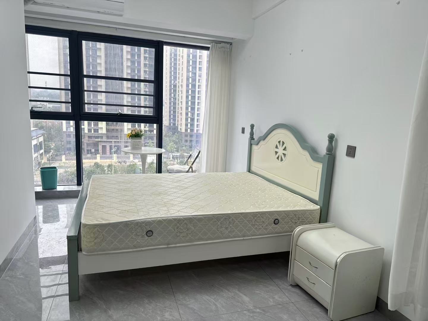 宝基广场 1室1厅1卫 1600.0元/月 宝基广场 1室1厅1卫 1600.0元/月室内图