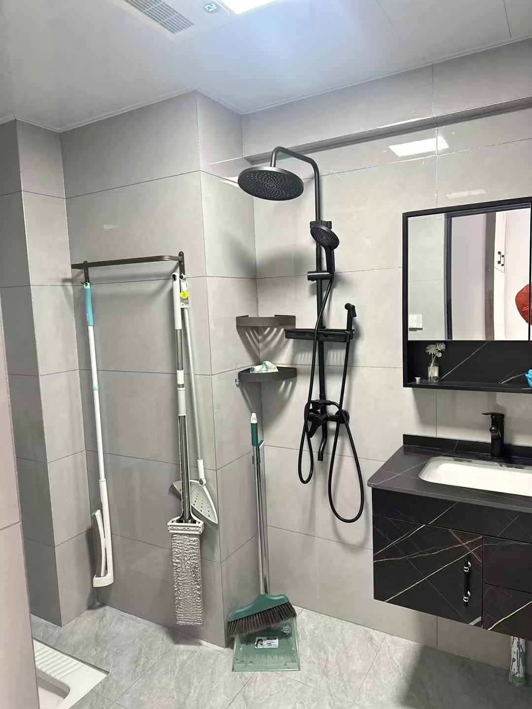 宝基广场 1室1厅1卫 1600.0元/月 宝基广场 1室1厅1卫 1600.0元/月室内图