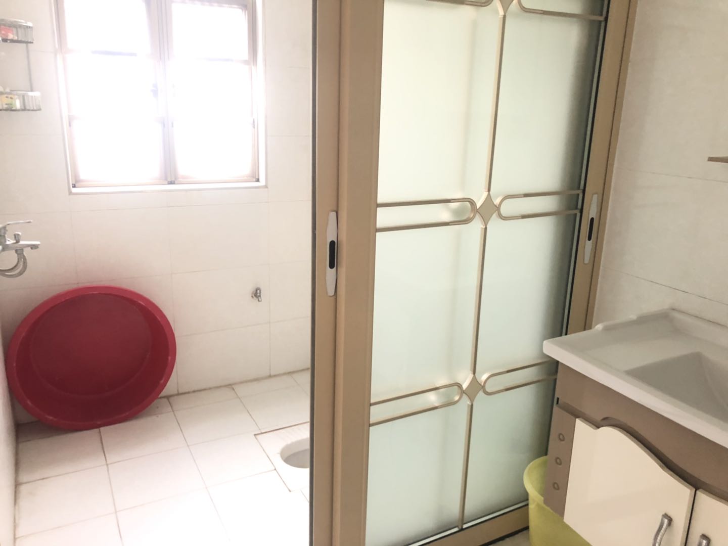 米兰春天 3室2厅1卫 1900.00元/月 米兰春天 3室2厅1卫 1900.00元/月室内图