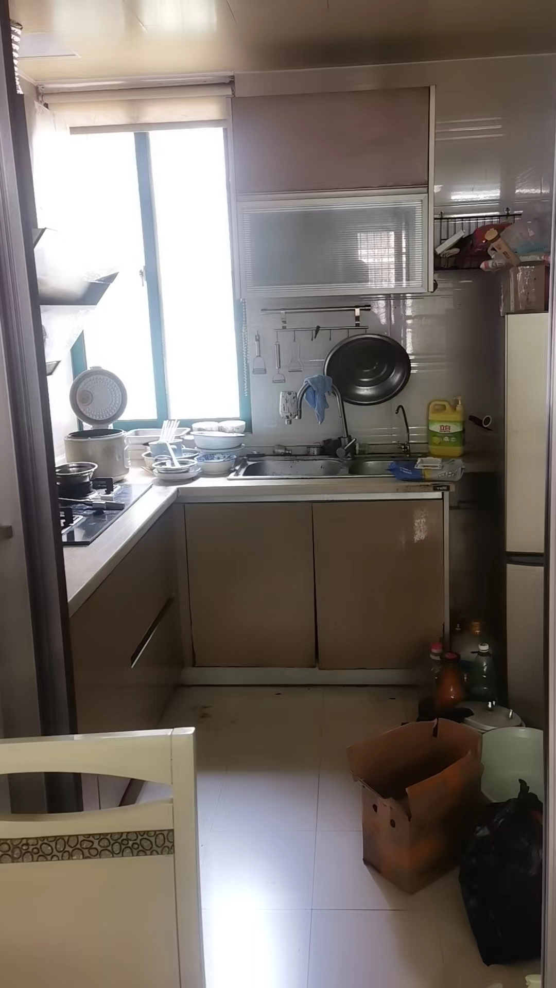 云顶上品  3室2厅1卫    1650.0元/月 云顶上品  3室2厅1卫    1650.0元/月室内图