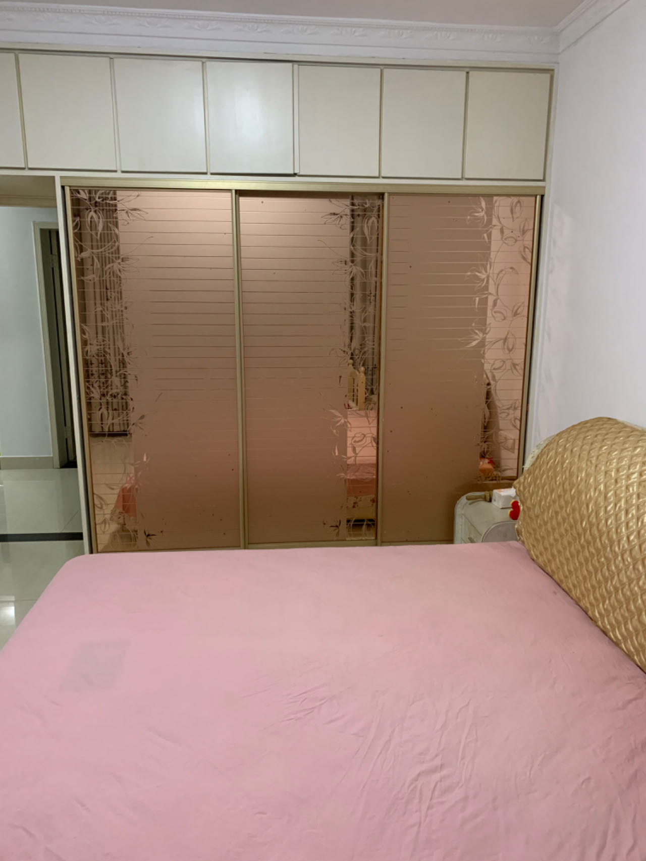 云顶上品  3室2厅1卫    1650.0元/月 云顶上品  3室2厅1卫    1650.0元/月室内图