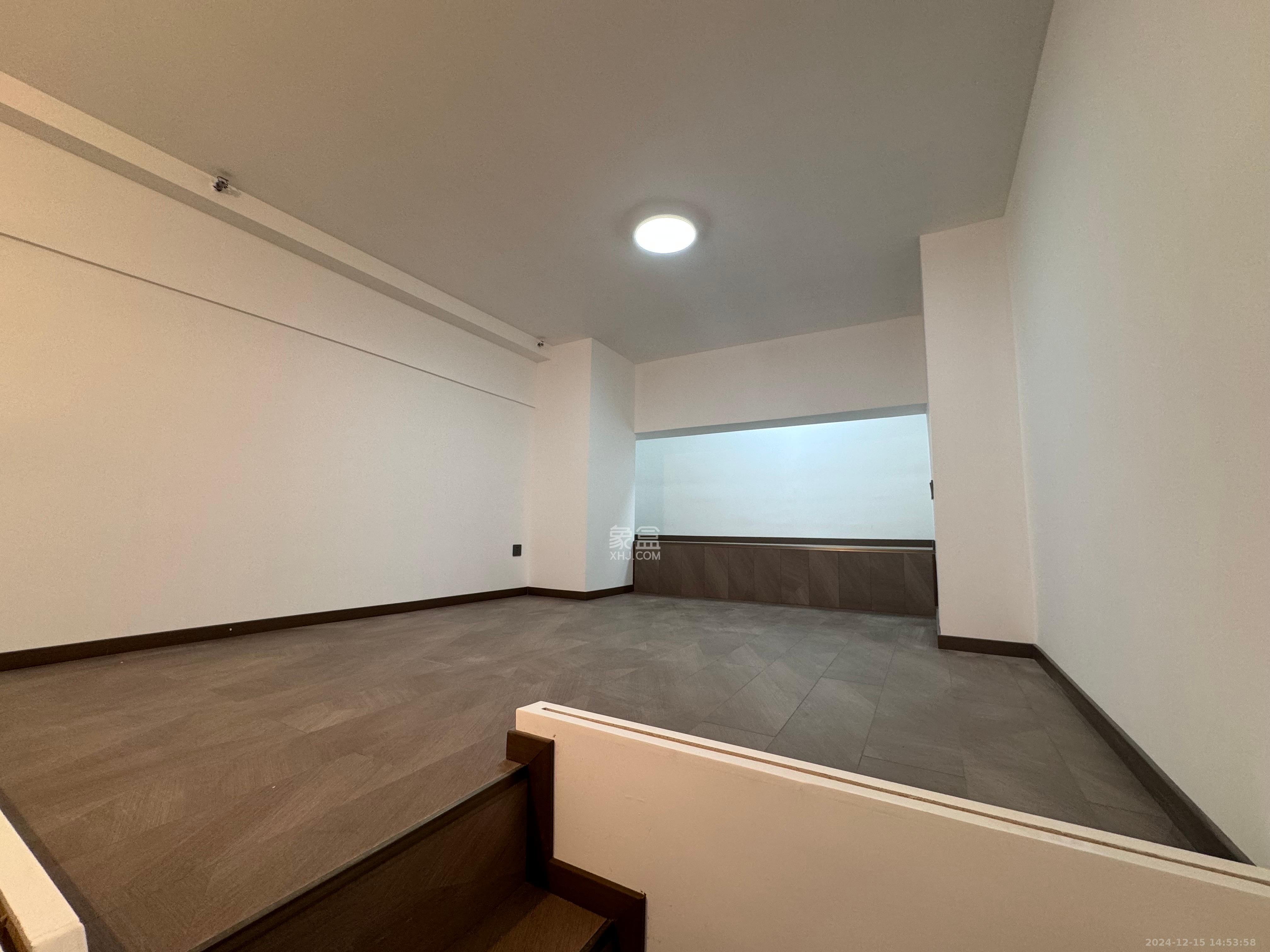 卓越江岸 2室1厅1卫 2500.0元/月 卓越江岸 2室1厅1卫 2500.0元/月室内图