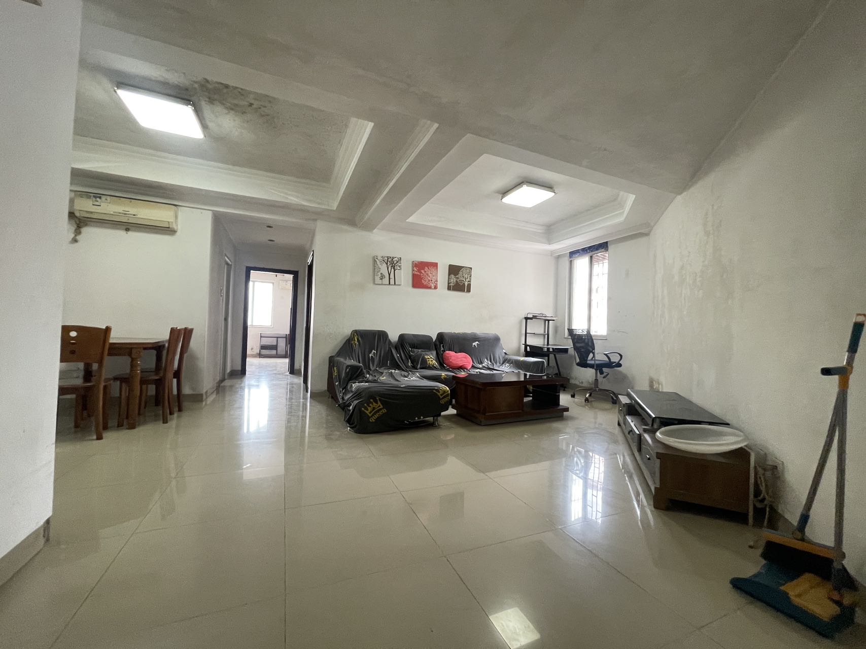 国托公寓 1室1厅1卫 98.0万 国托公寓 1室1厅1卫 98.0万室内图