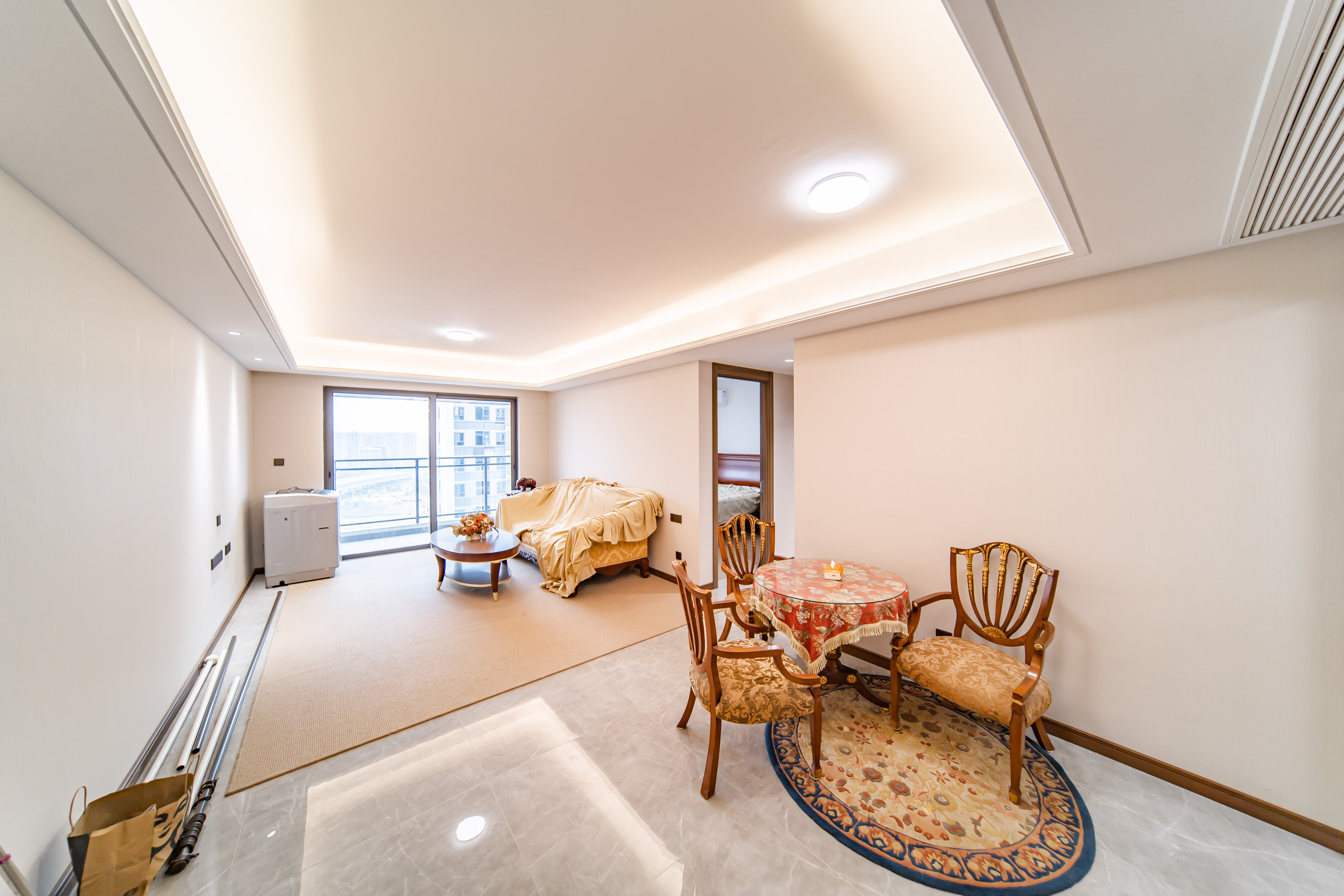 卓越洋湖晴翠 3室2厅1卫 148.0万 卓越洋湖晴翠 3室2厅1卫 148.0万客厅