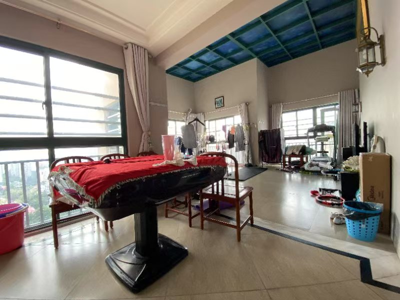 国瑞花园 6室2厅3卫 8000.0元/月 国瑞花园 6室2厅3卫 8000.0元/月室内图