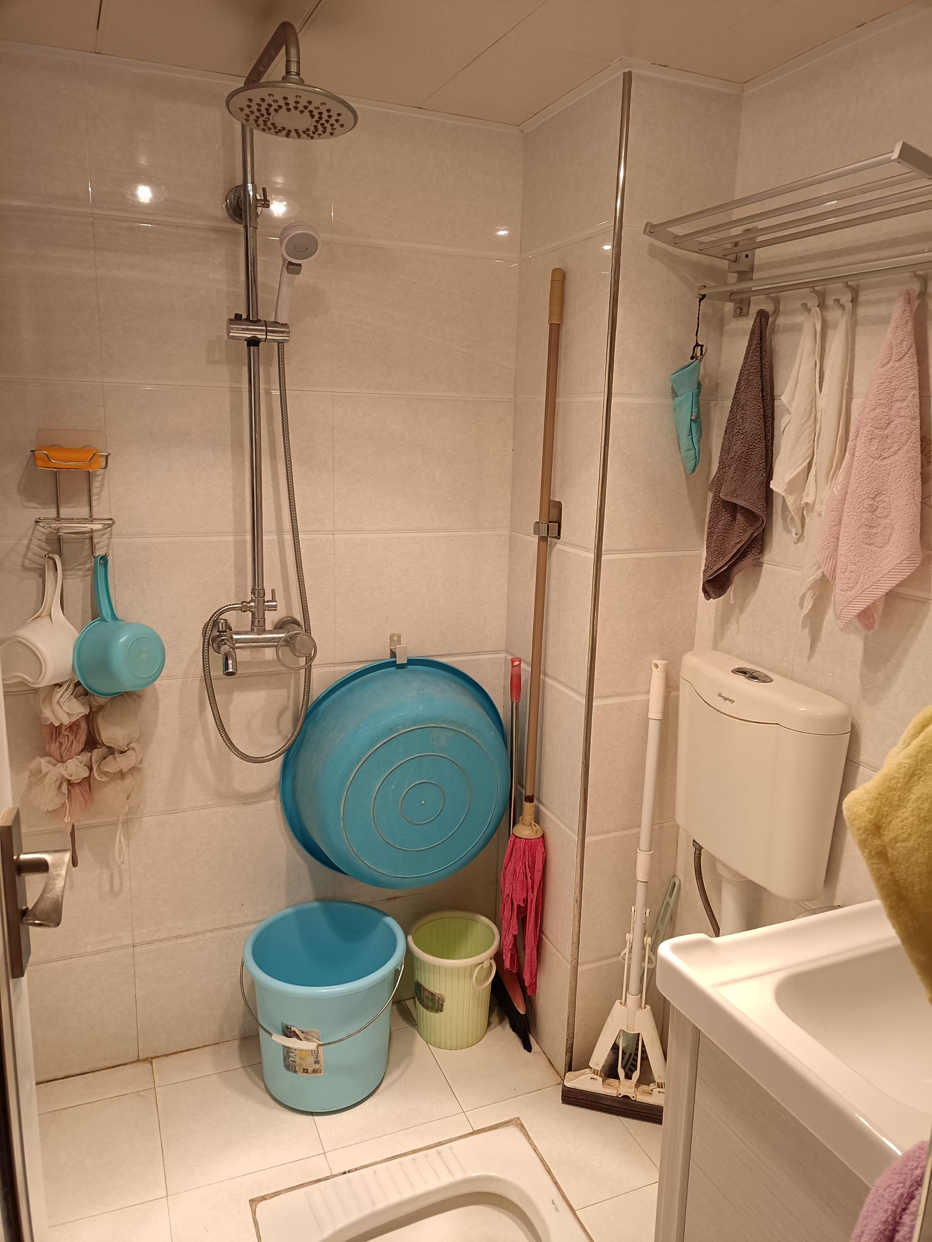 香雨一品 2室1厅2卫 2600.0元/月 香雨一品 2室1厅2卫 2600.0元/月室内图