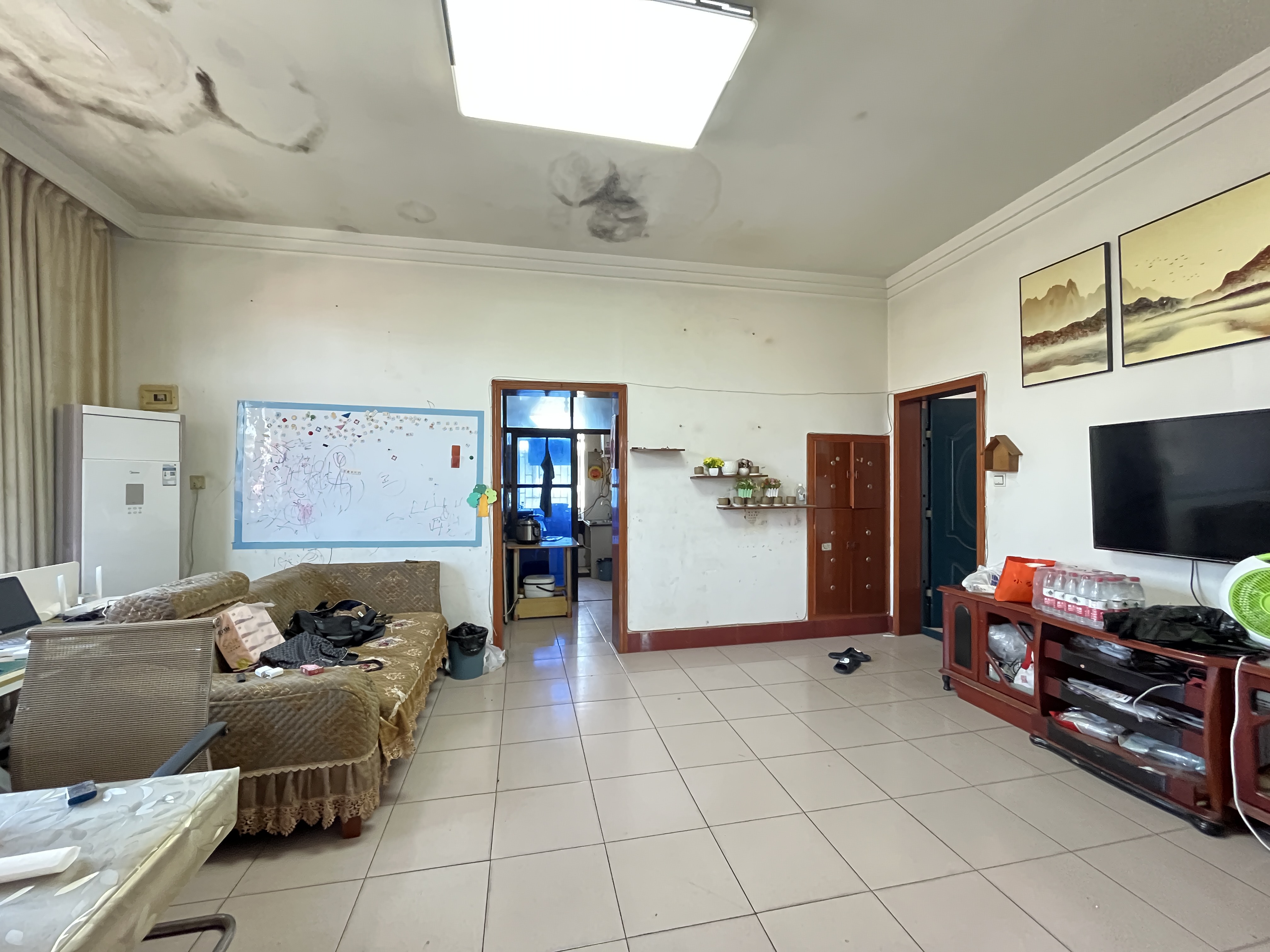 洞新市场 3室1厅1卫 16.8万 洞新市场 3室1厅1卫 16.8万室内图