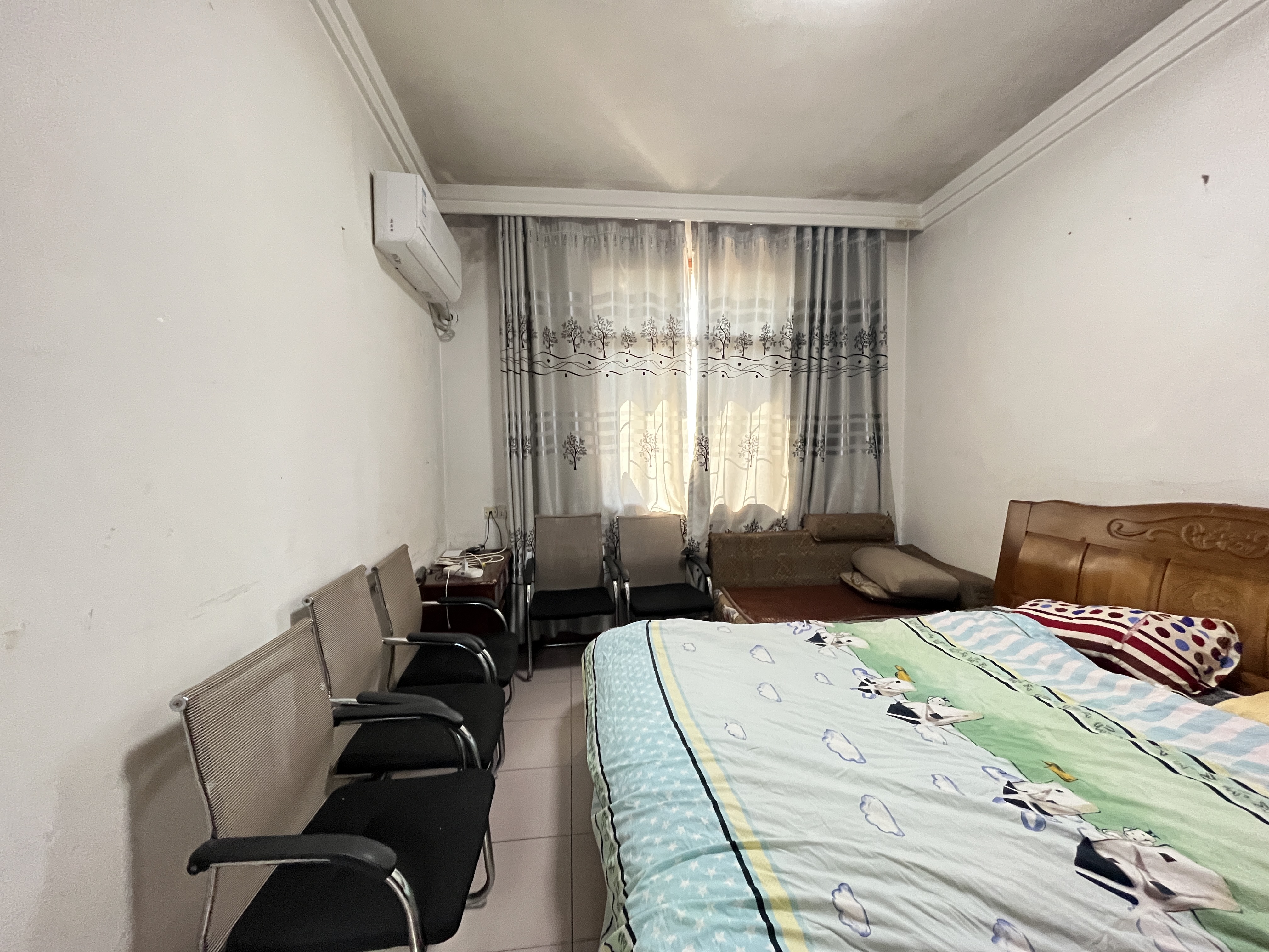 洞新市场 3室1厅1卫 16.8万 洞新市场 3室1厅1卫 16.8万室内图