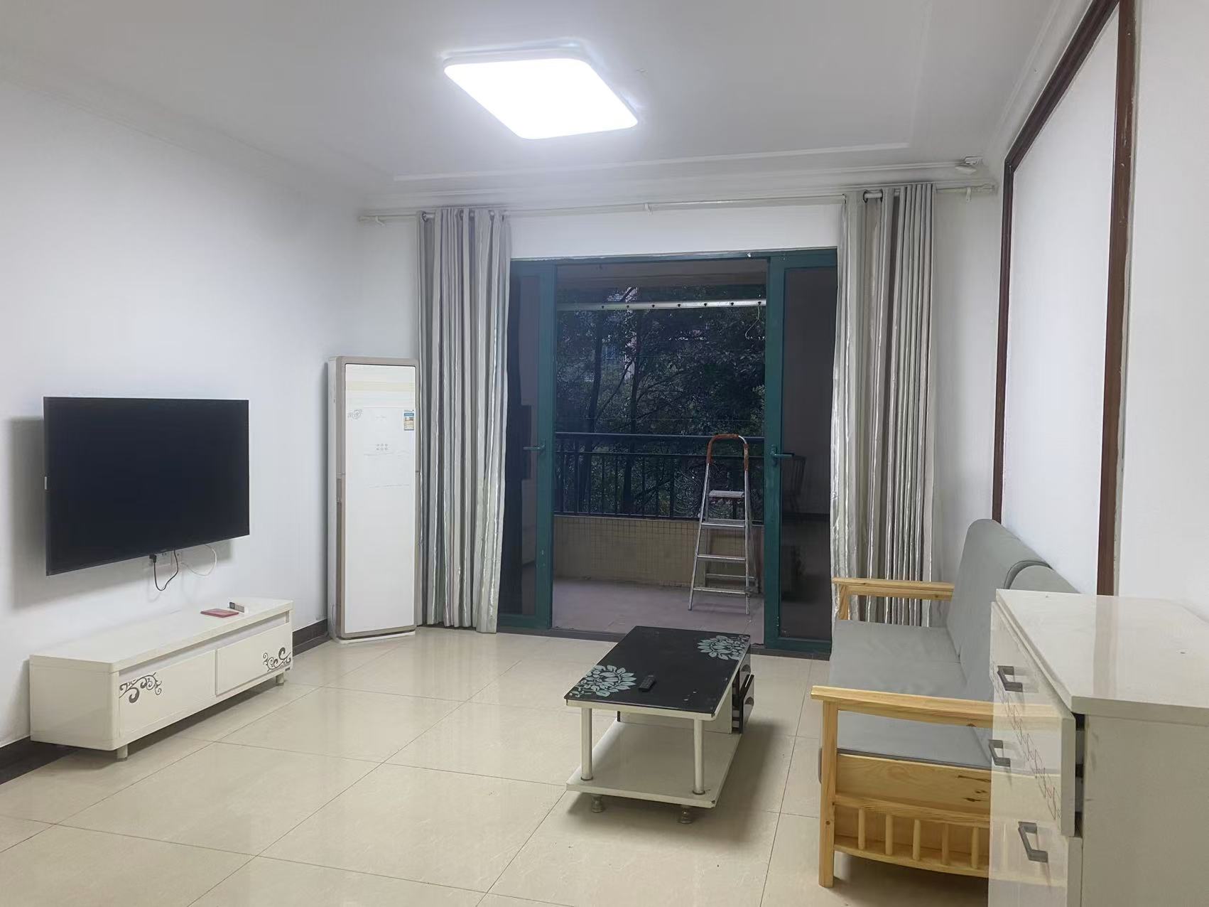 恒大城 1室3厅1卫 2300.0元/月 恒大城 1室3厅1卫 2300.0元/月室内图