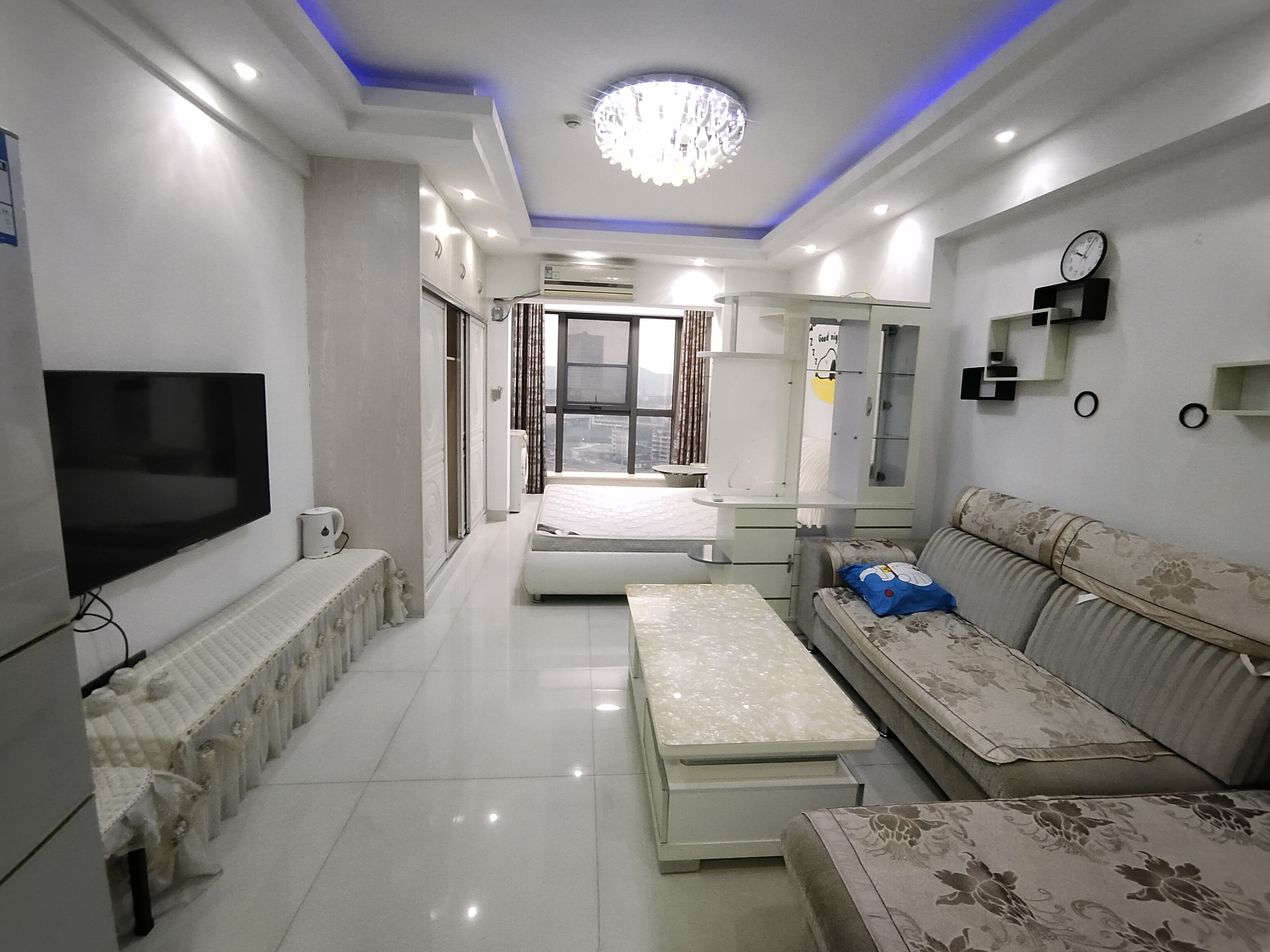 凯旋名门人民中路1006号 1室1厅1卫 1300.0元/月 凯旋名门人民中路1006号 1室1厅1卫 1300.0元/月室内图