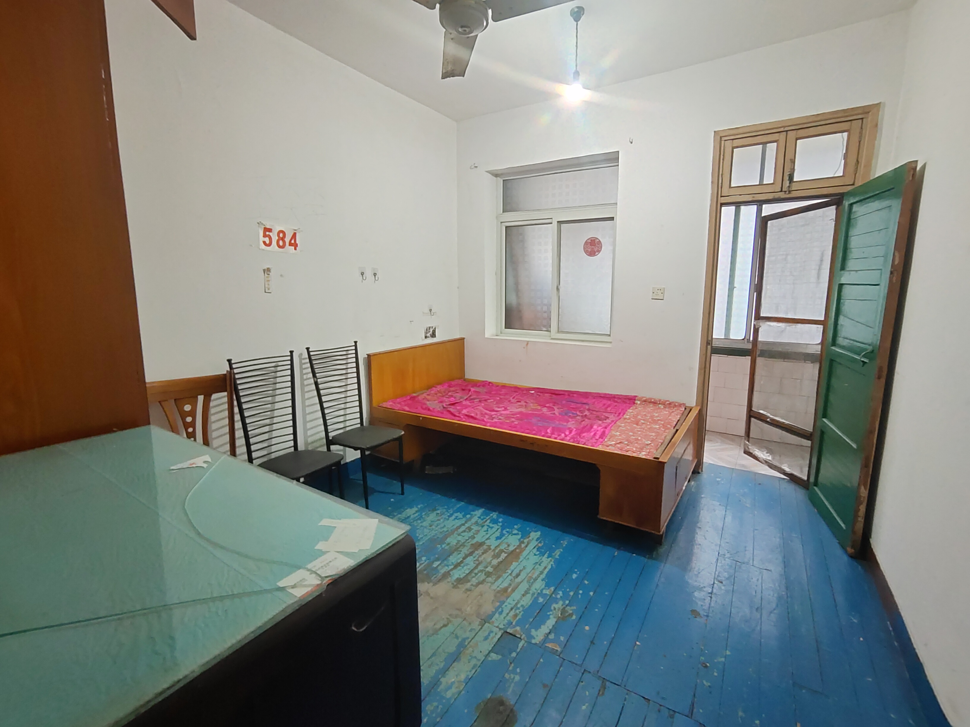 银馨家园(贺家土电厂生活区) 2室1厅1卫 500.0元/月 银馨家园(贺家土电厂生活区) 2室1厅1卫 500.0元/月室内图