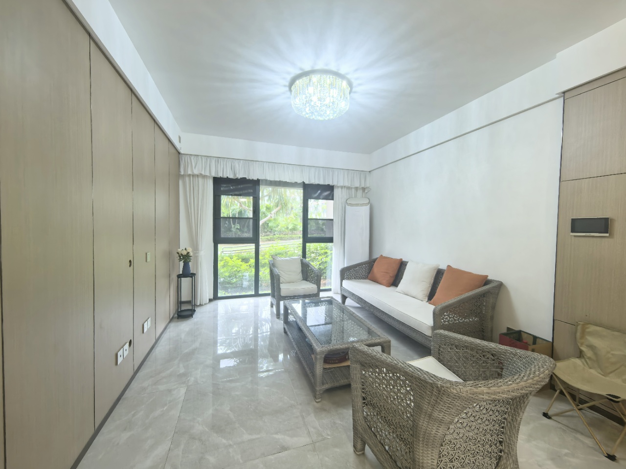 鲁能海蓝公馆 2室2厅1卫 176.0万 鲁能海蓝公馆 2室2厅1卫 176.0万室内图