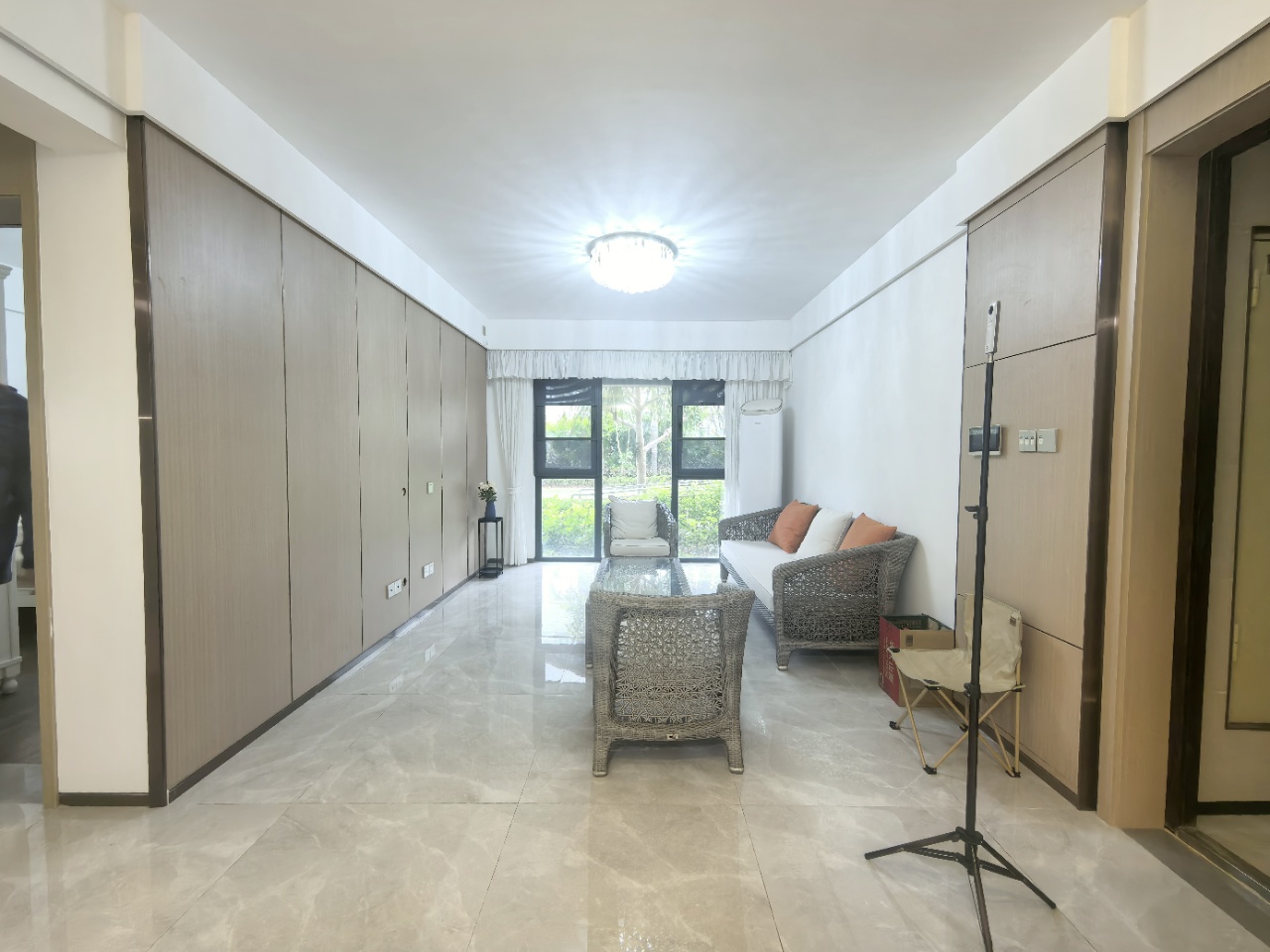 鲁能海蓝公馆 2室2厅1卫 176.0万 鲁能海蓝公馆 2室2厅1卫 176.0万室内图