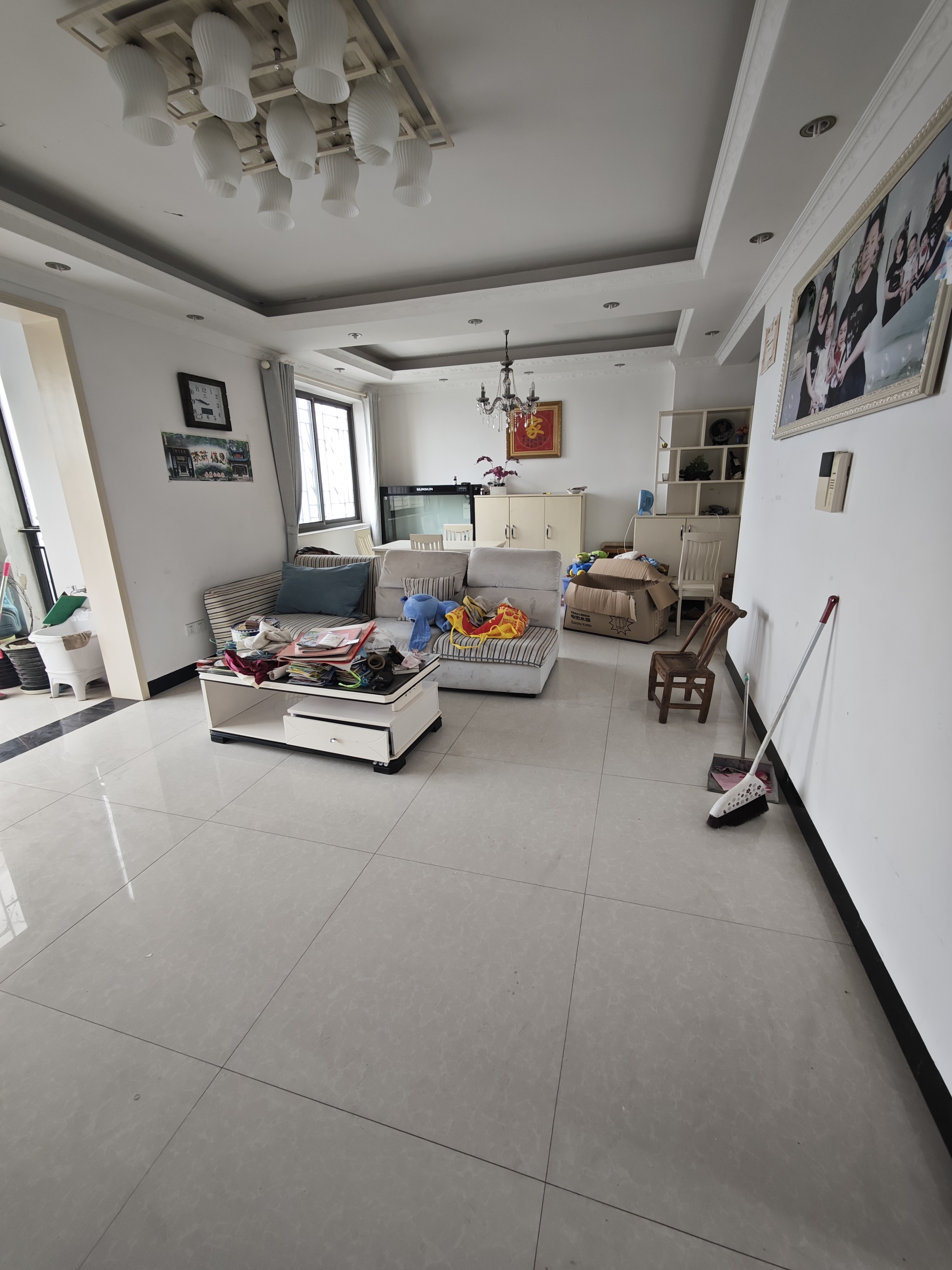 佳兆业水岸新都 3室2厅2卫 1600.0元/月 佳兆业水岸新都 3室2厅2卫 1600.0元/月室内图