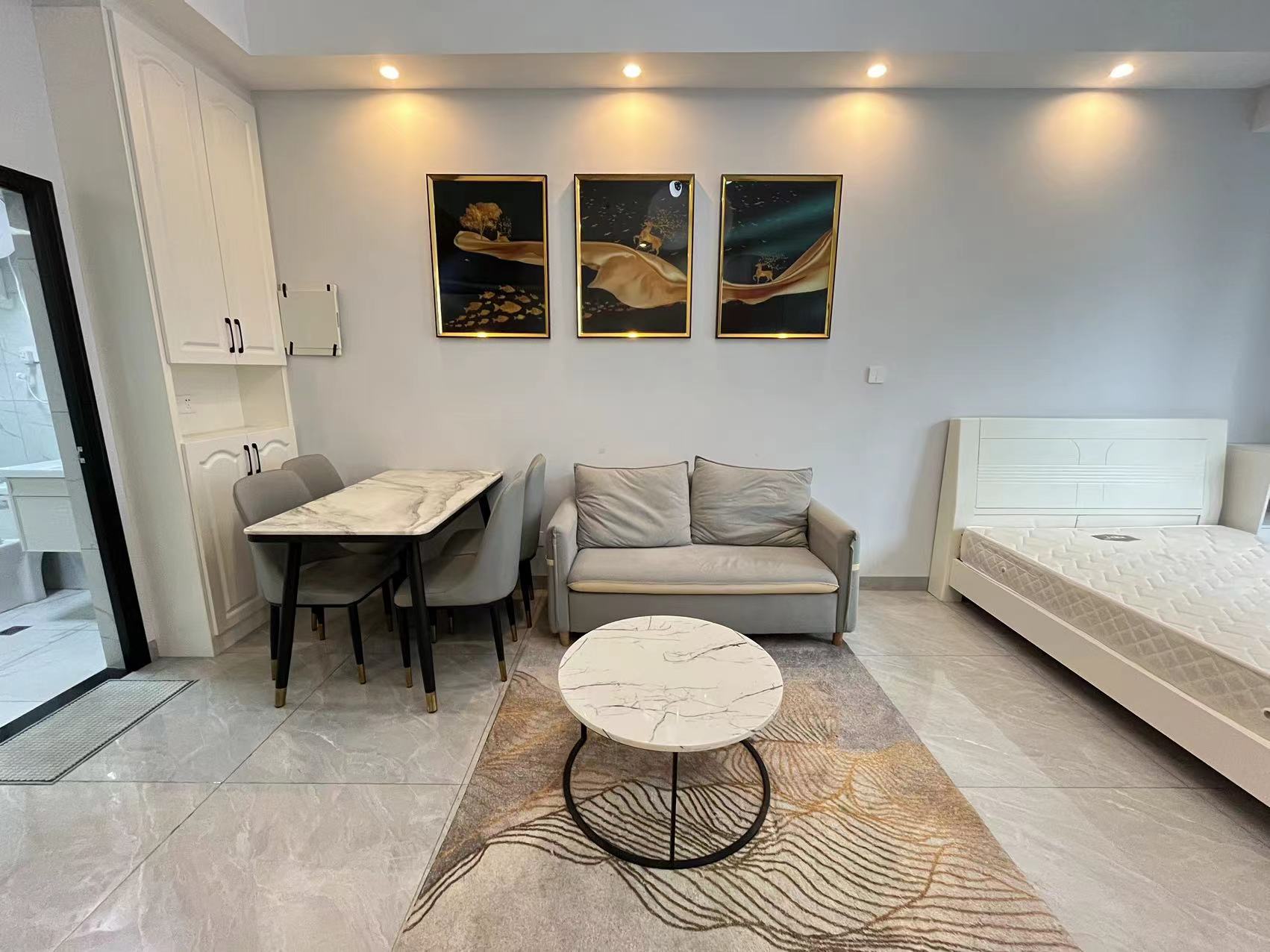 奥克斯滨仕花园(奥克斯洋湖广场/奥克斯中心) 1室1厅1卫 1900.0元/月 奥克斯滨仕花园(奥克斯洋湖广场/奥克斯中心) 1室1厅1卫 1900.0元/月室内图