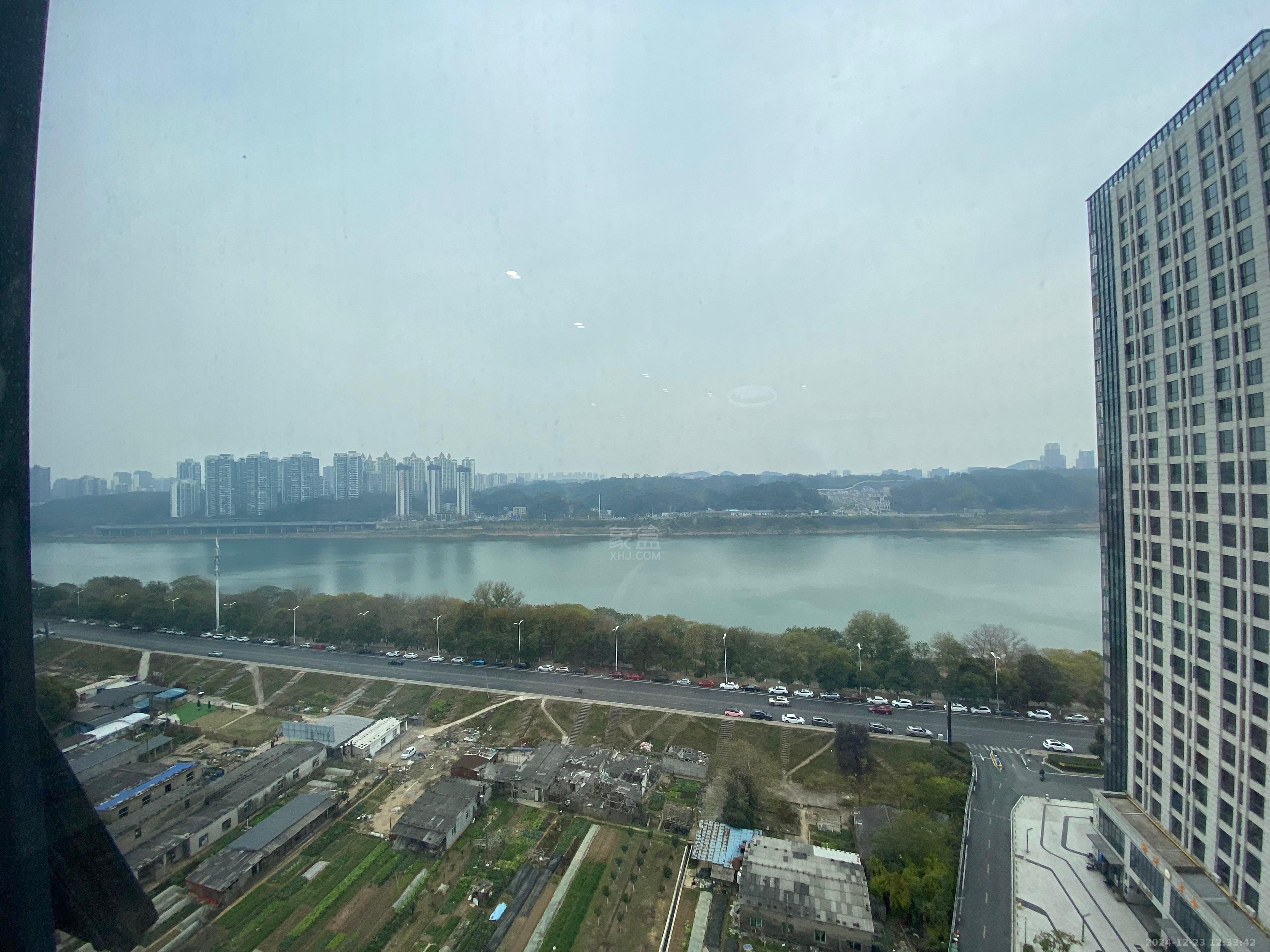 中泰财富湘江 1室1厅1卫 1700.0元/月 中泰财富湘江 1室1厅1卫 1700.0元/月室内图