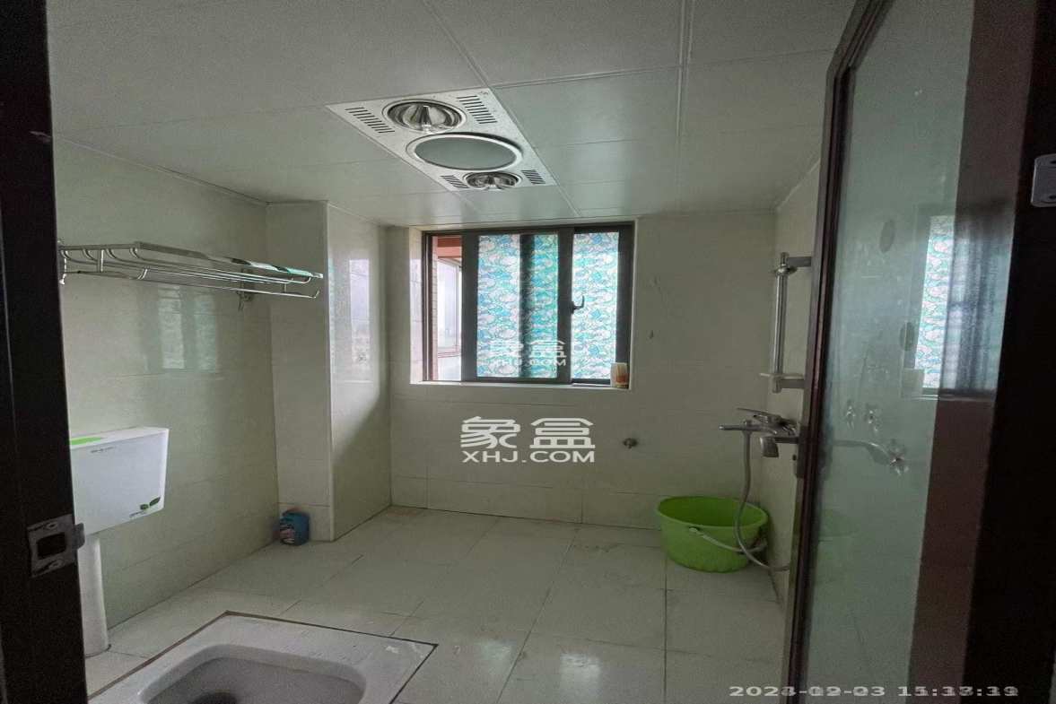 上海城小区  3室2厅2卫    2200.0元/月 上海城小区  3室2厅2卫    2200.0元/月室内图