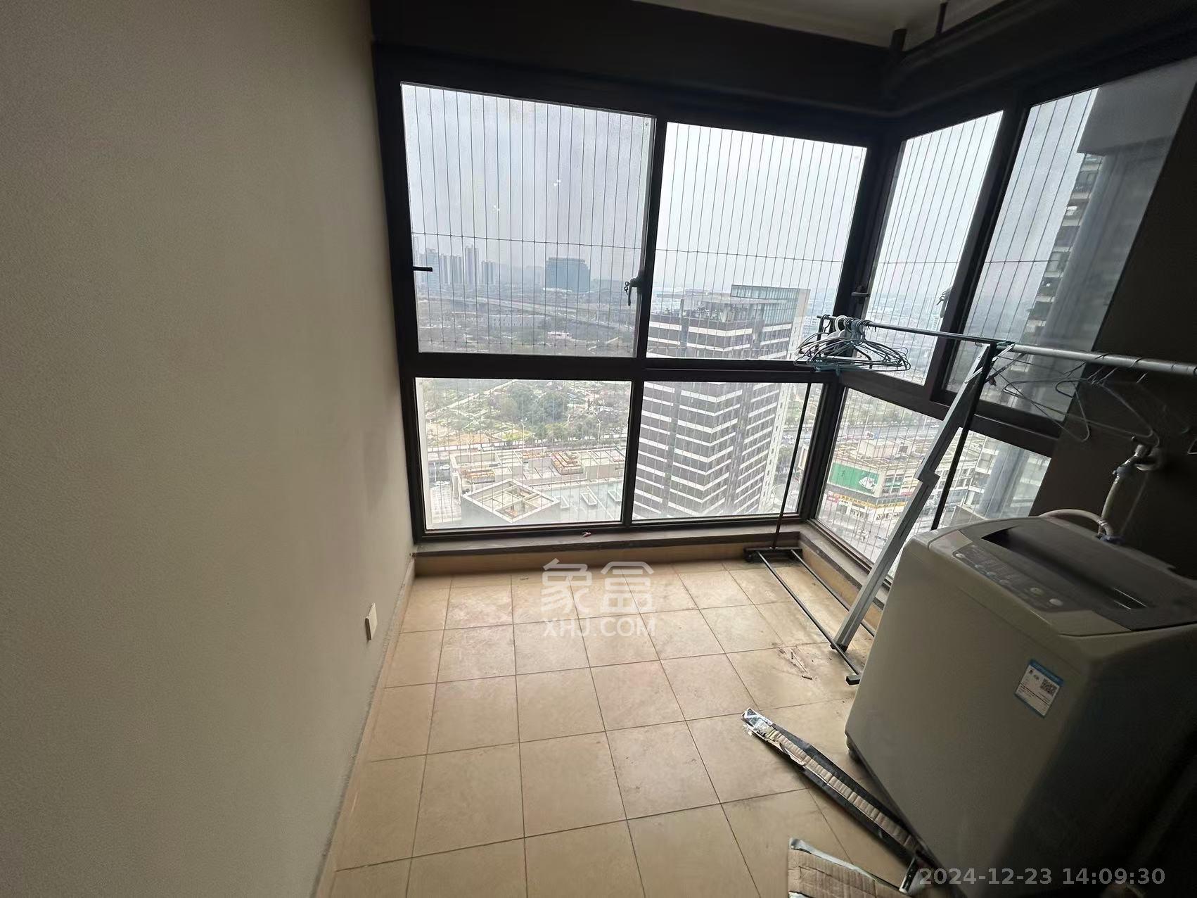 万科魅力之城 3室2厅2卫 2300.0元/月 万科魅力之城 3室2厅2卫 2300.0元/月室内图