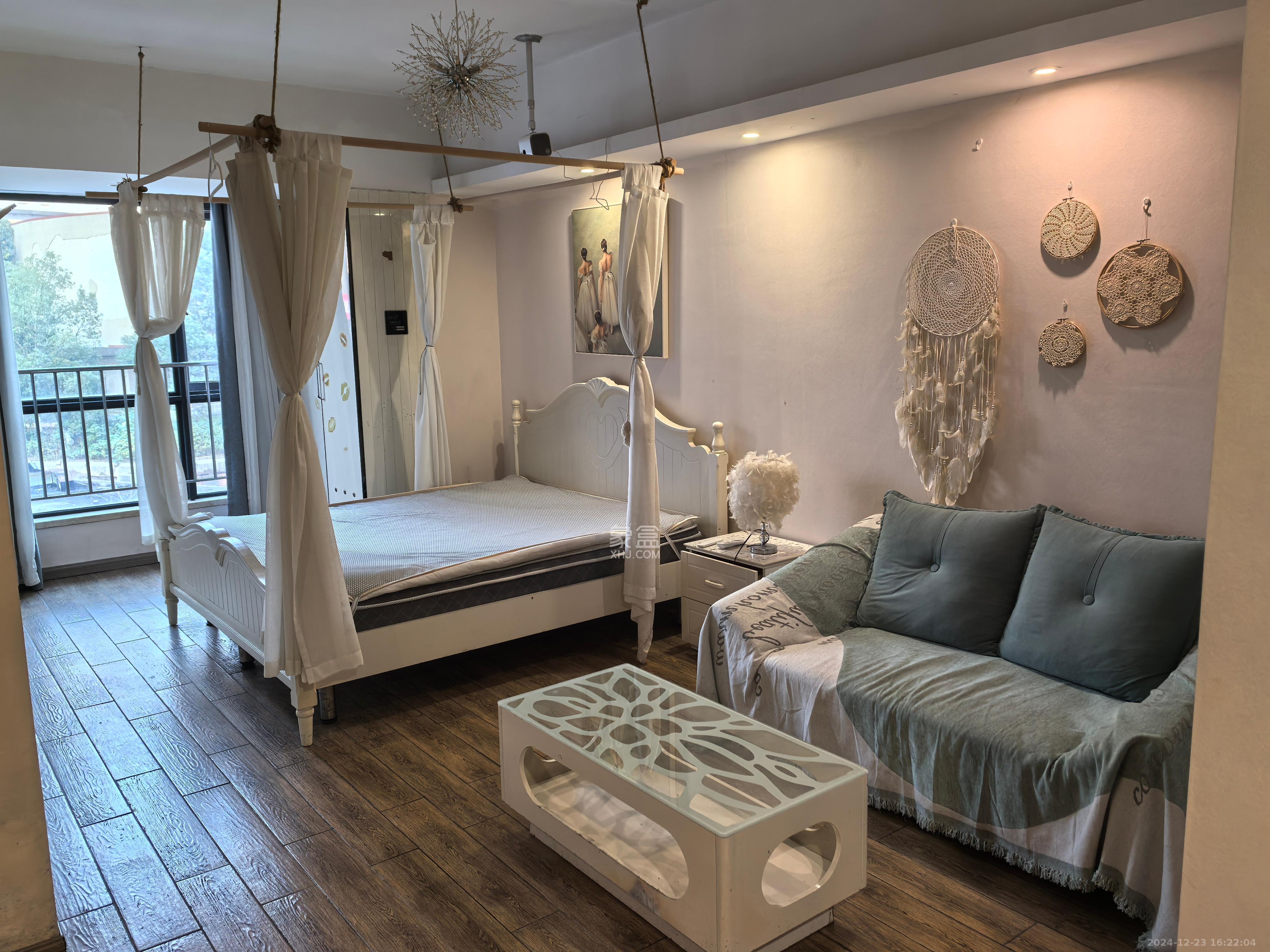 德思勤城市广场(宝格丽公寓) 1室1厅1卫 1800.0元/月 德思勤城市广场(宝格丽公寓) 1室1厅1卫 1800.0元/月室内图