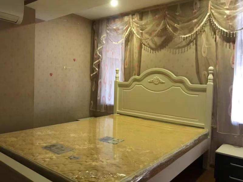 金城新正华 1室1厅1卫 1400.0元/月 金城新正华 1室1厅1卫 1400.0元/月室内图